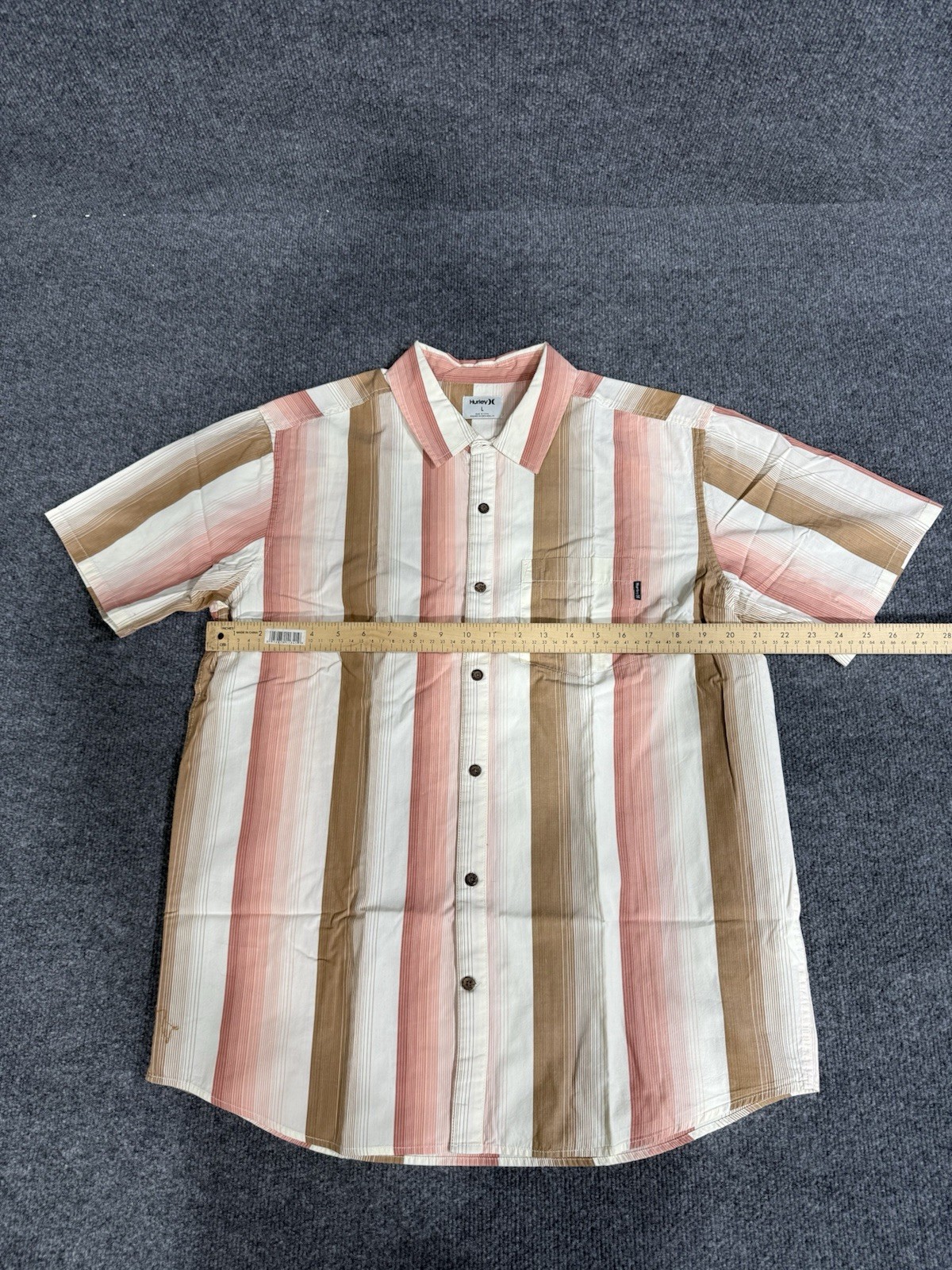 Hurley Striped Button Front Shirt Men’s Large Pink Tan Short Sleeve Casual