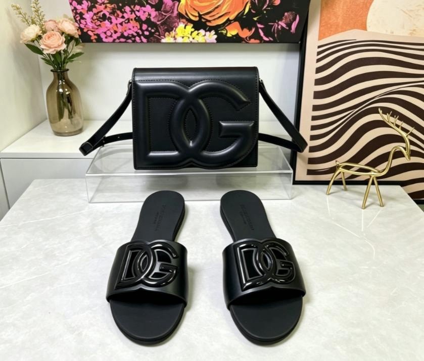 Louis Vuitton Monogram Logo Slide Sandals Brown/Black/Gold Women’s 8 NIB