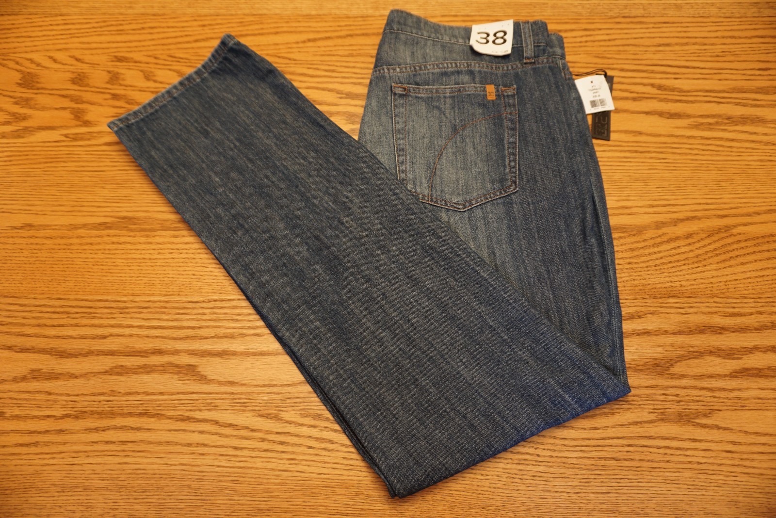 NWT MEN’S JOE’S JEANS Multiple Sizes TKZBA48173 Barnett $179