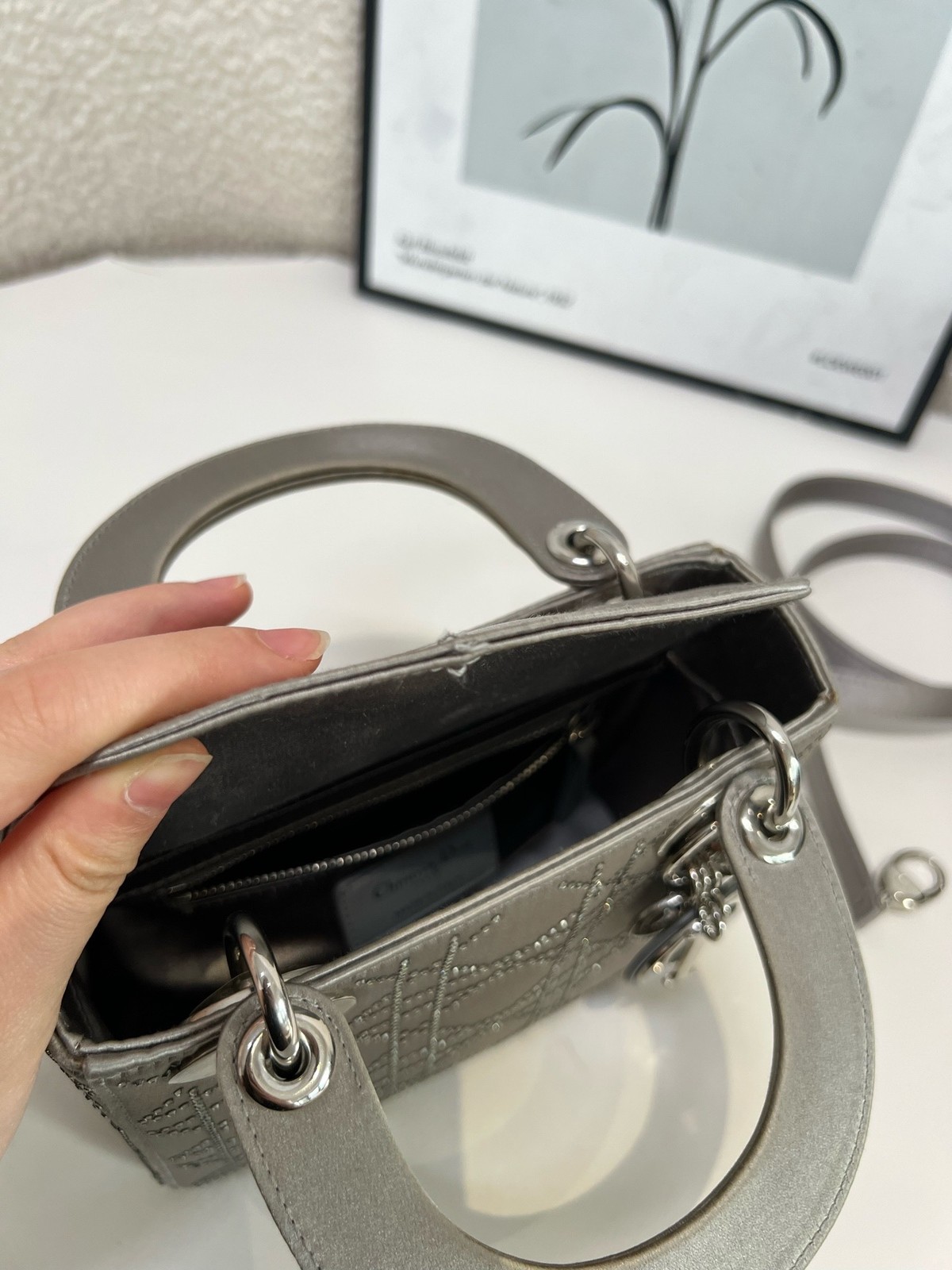 Dior Pre-Owned Authentic Satchel Silver Base length: 17 Silver