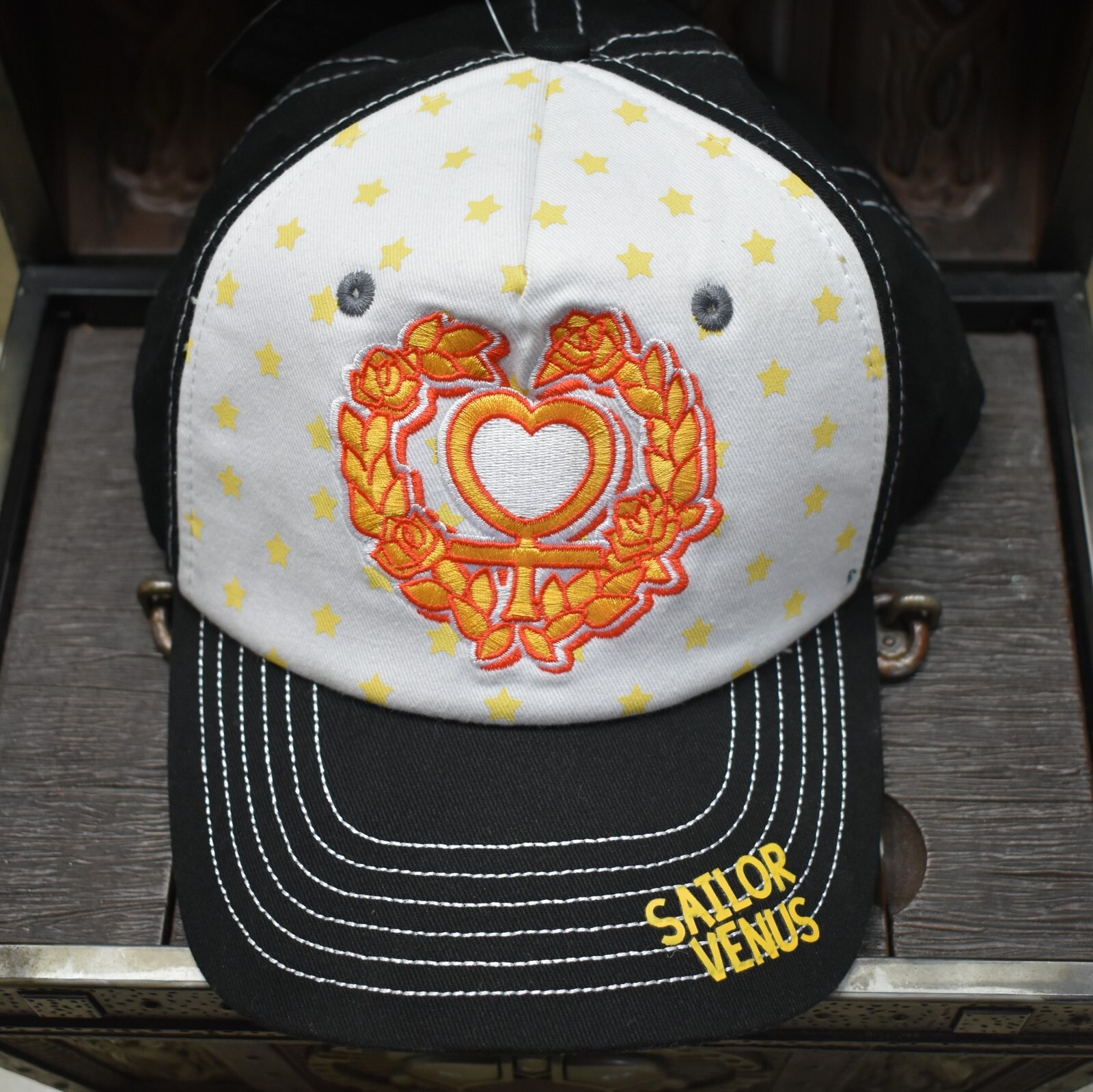 NEW RARE Anime Sailor Moon Sailor Venus Symbol embroidered Logo Hat Cap unisex