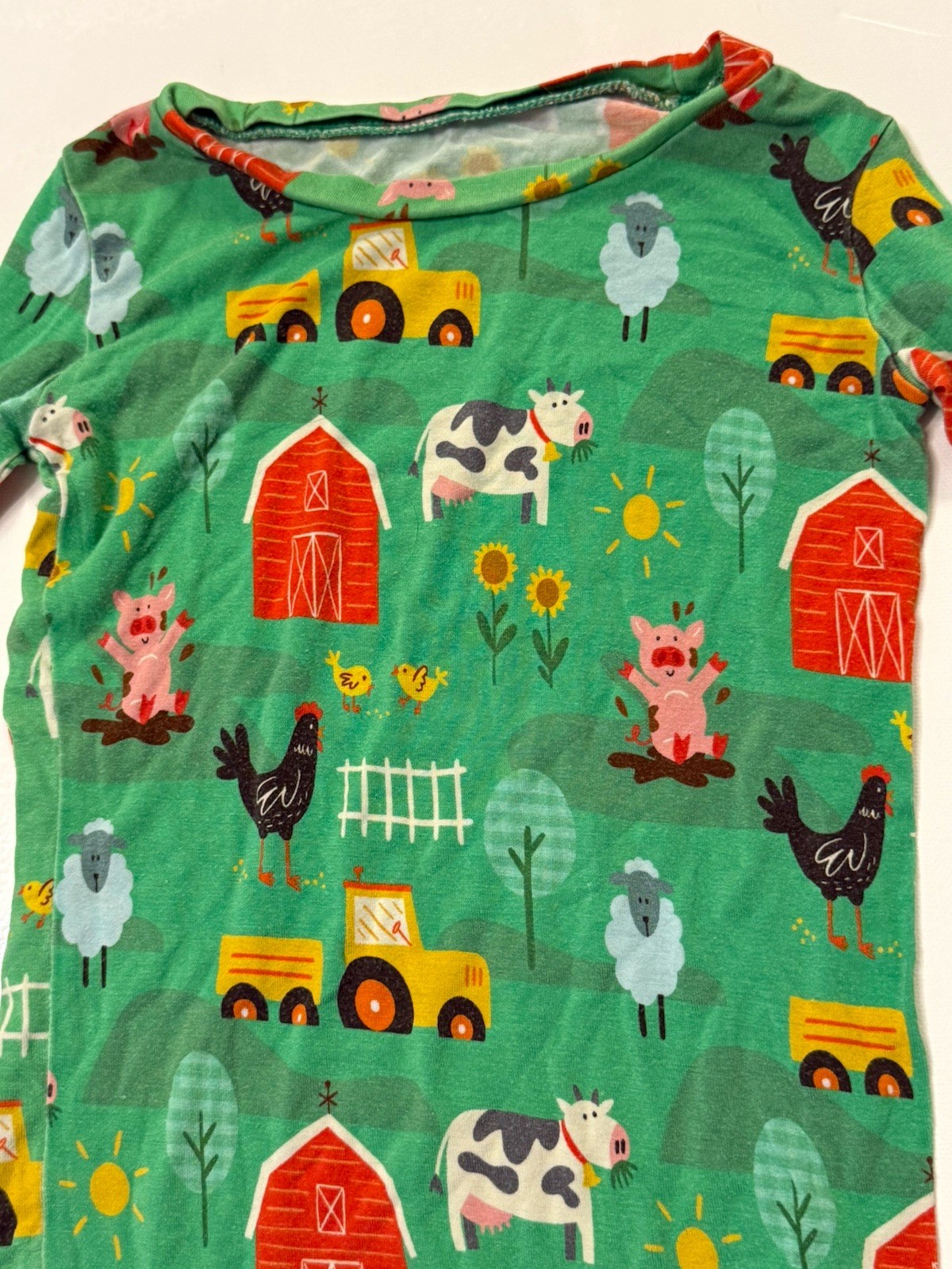 Kiki + Lulu size 2T viscose bamboo pajama set Farm Animals long sleeve shorts