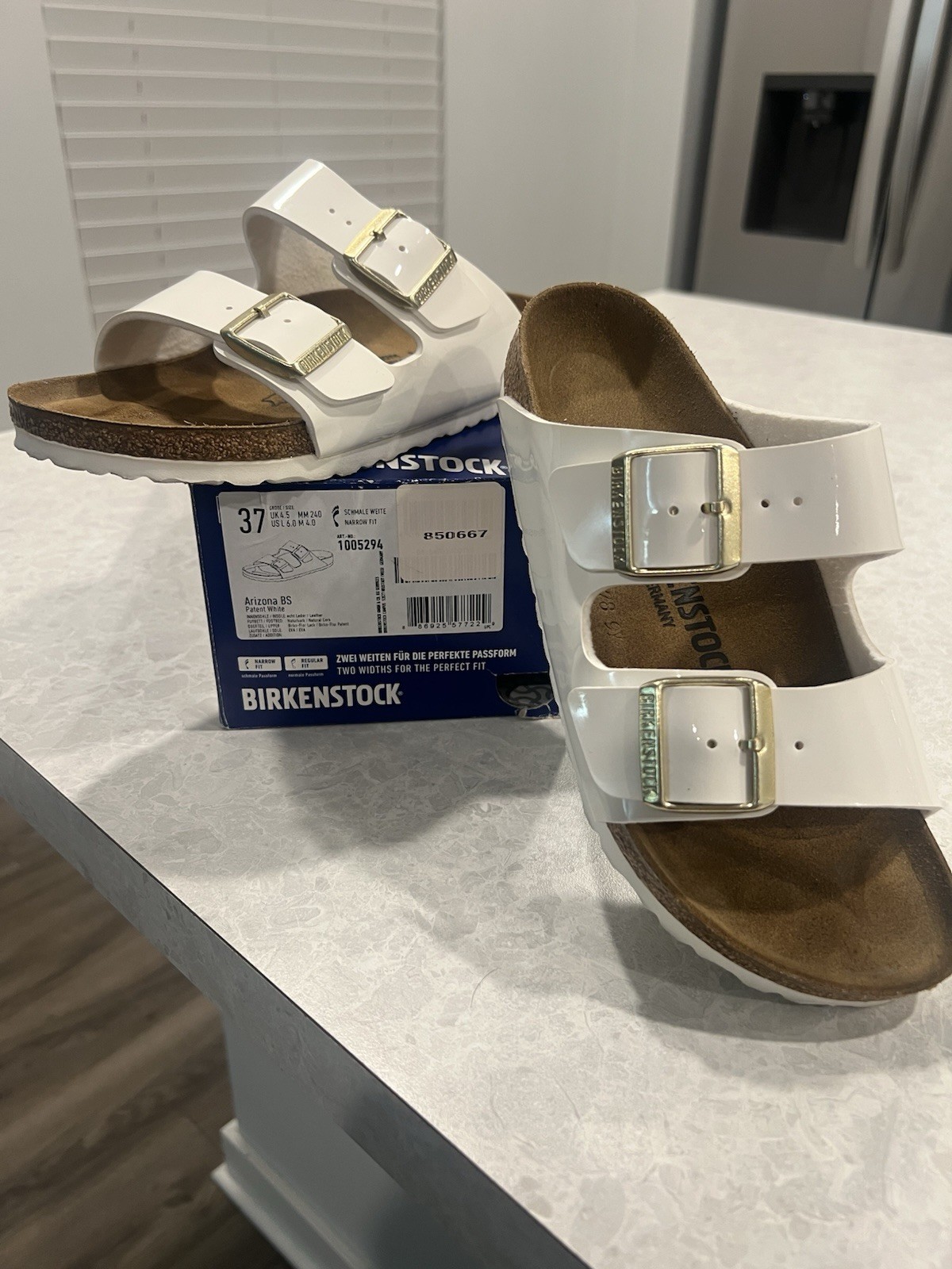 Birkenstock White Narrow Slide Sandals US 6 EU 37 Birko-Flor Buckle