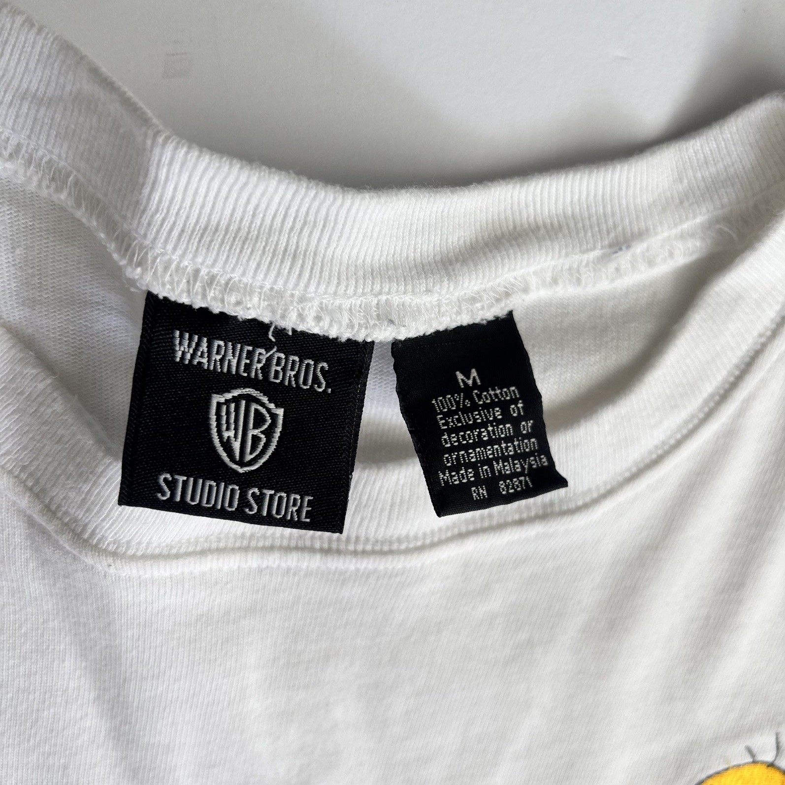 Vintage Warner Bros Looney Tunes Embroidered Pocket T-Shirt White Size L