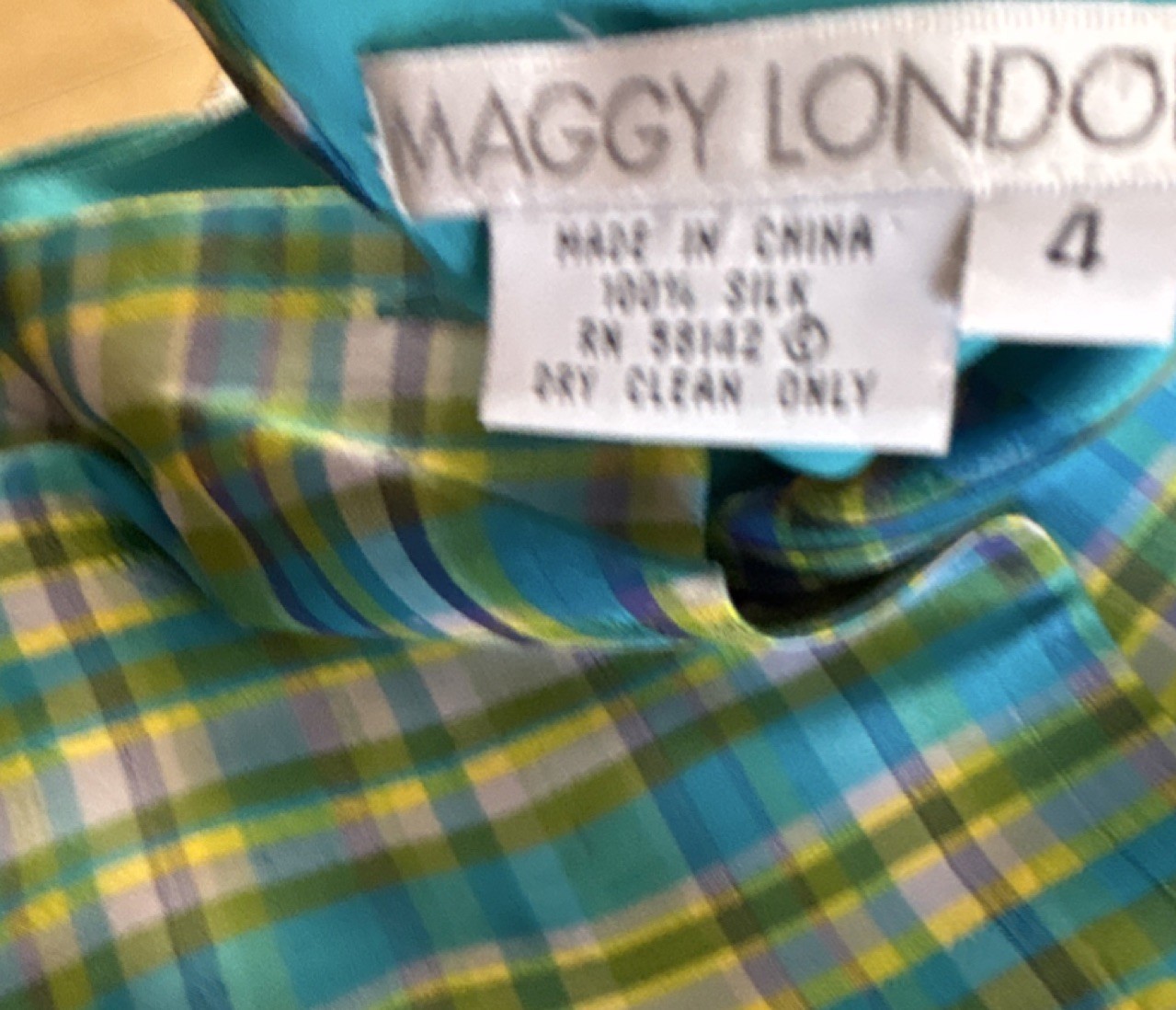 Maggy London 100% Silk Plaid Top & Skirt 2 Piece Set Size 4 Turquoise Yellow