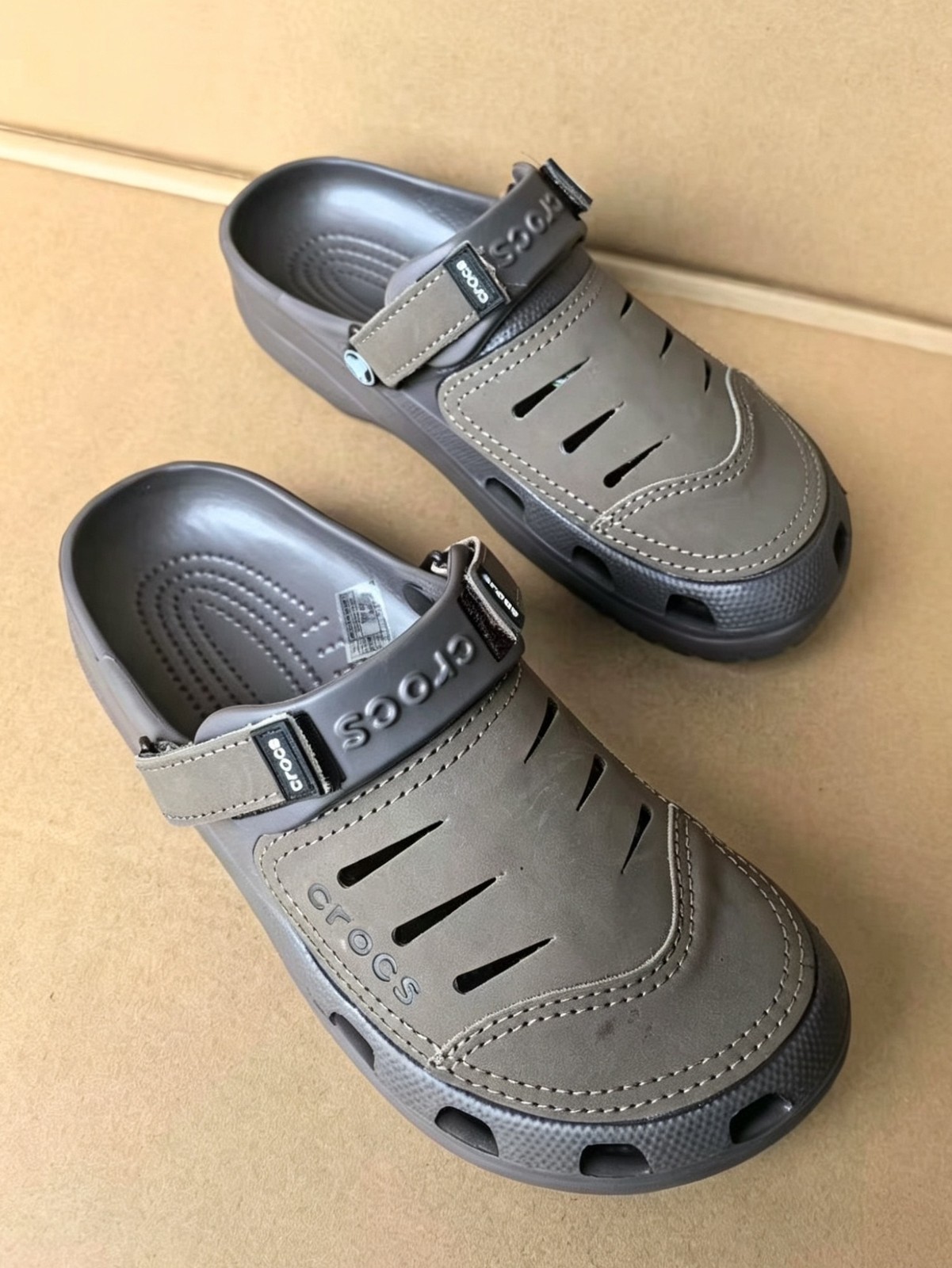 NWT Men’s Classic YukonCrocs Clog Slip-on Casual Sandals