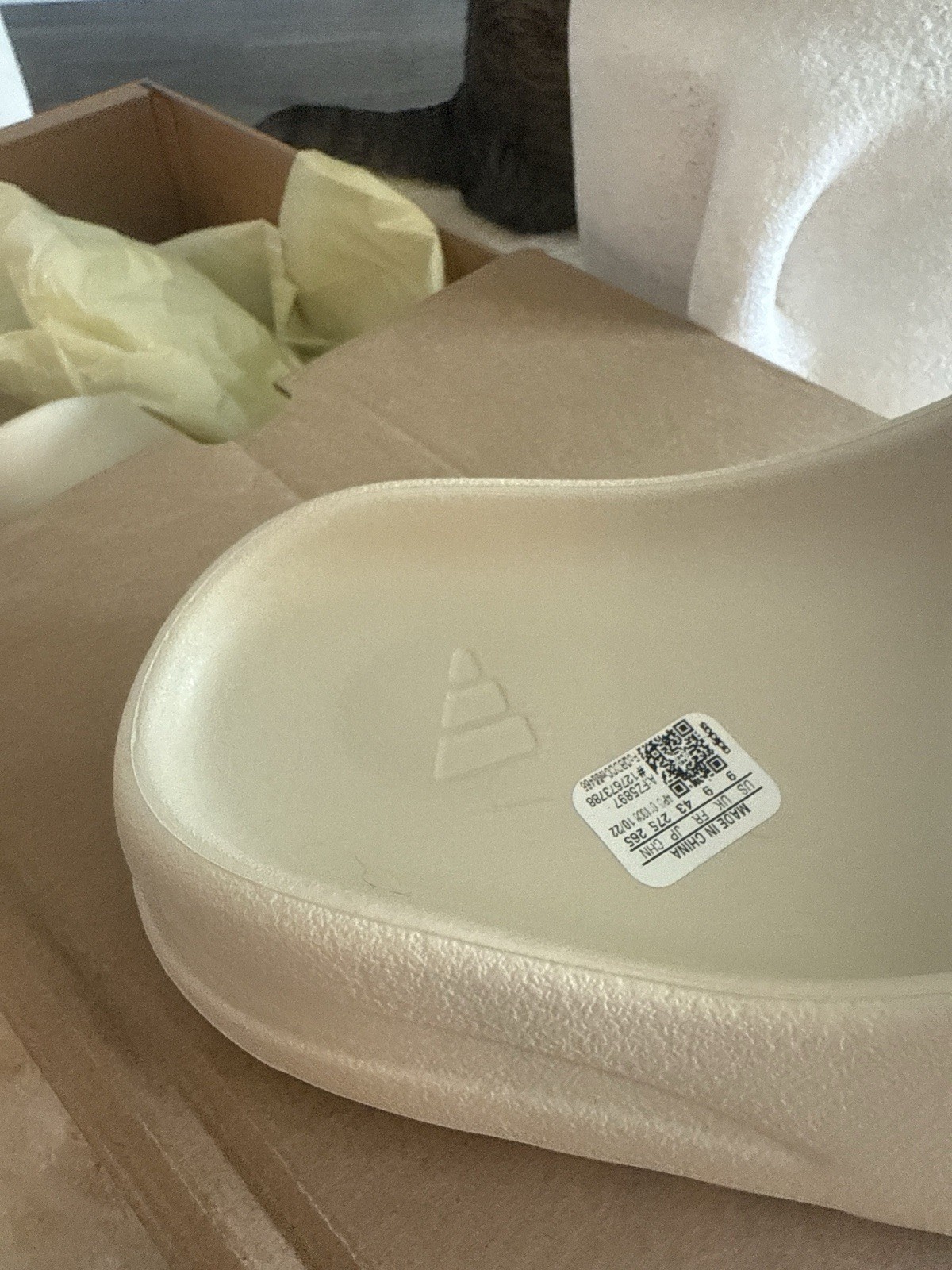 Adidas Yeezy Slide Bone FZ5897 – Size 9 Men’s – Sandals – New