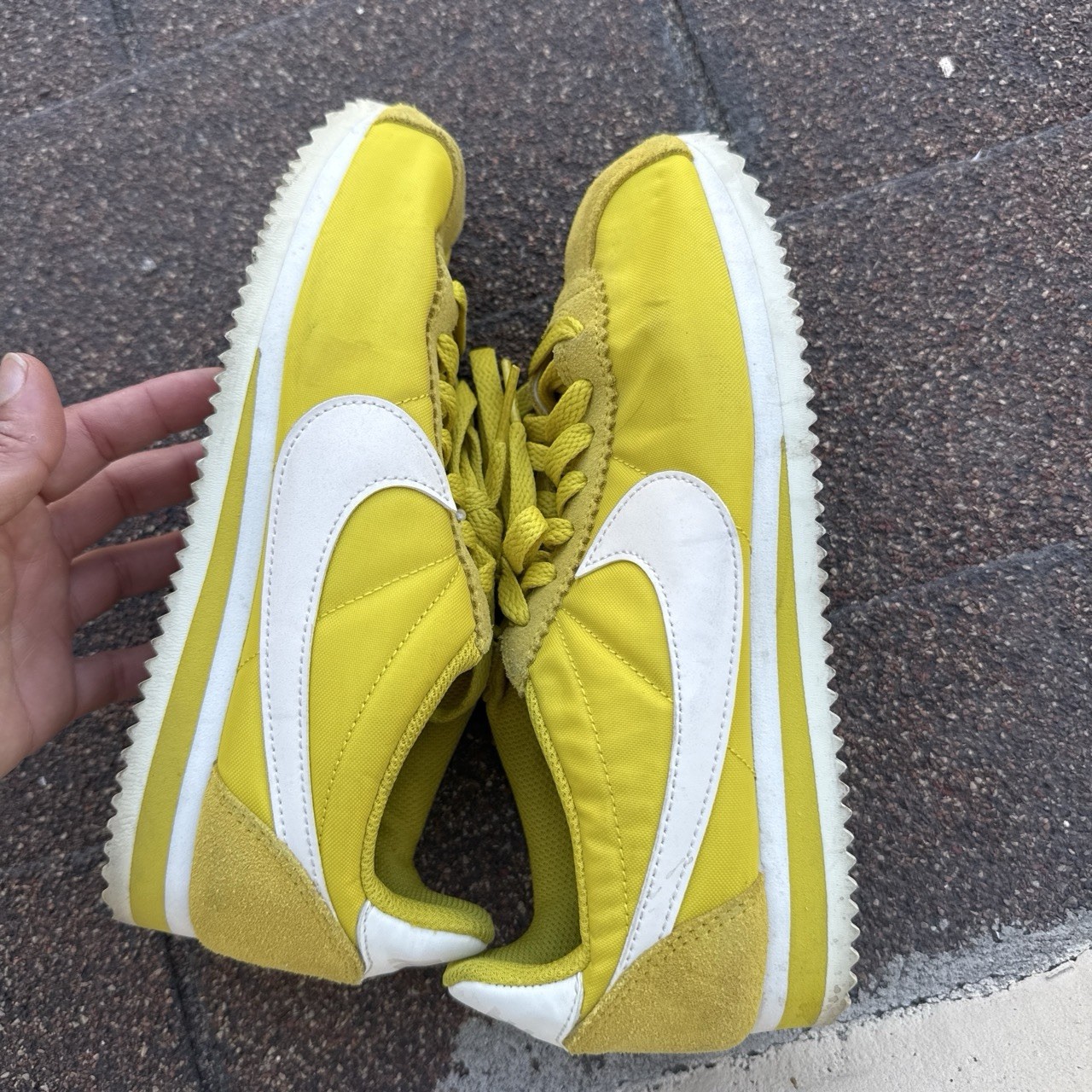 Nike Cortez Yellow/White Low Top Lace-Up Nylon Sneaker Rubber Sole Unisex