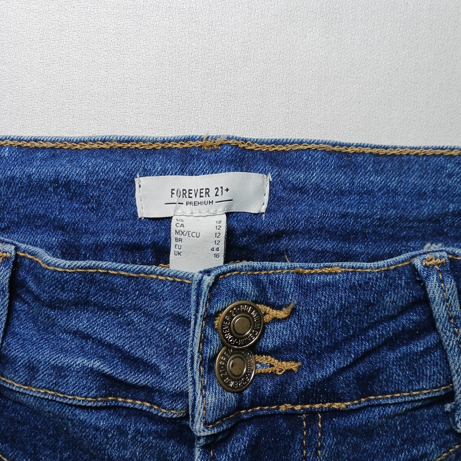 Forever 21 Premium Womens High Waist Tapered Leg Jeans 12 Dark Blue 31X28
