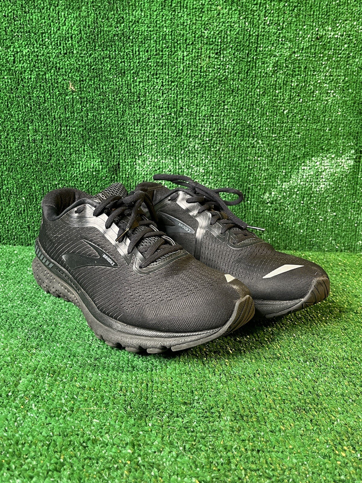 brooks adrenaline gts 20 mens 12 black running training outdoor indoor