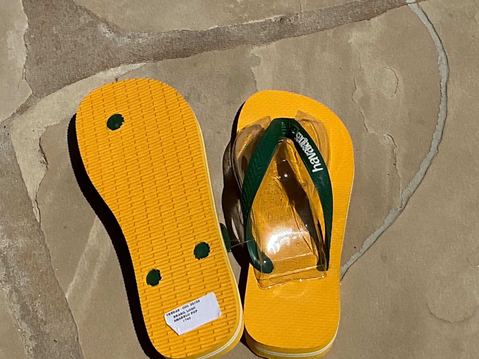Havaianas Brazil logo 14 different colors unisex 7/8W 6/7M