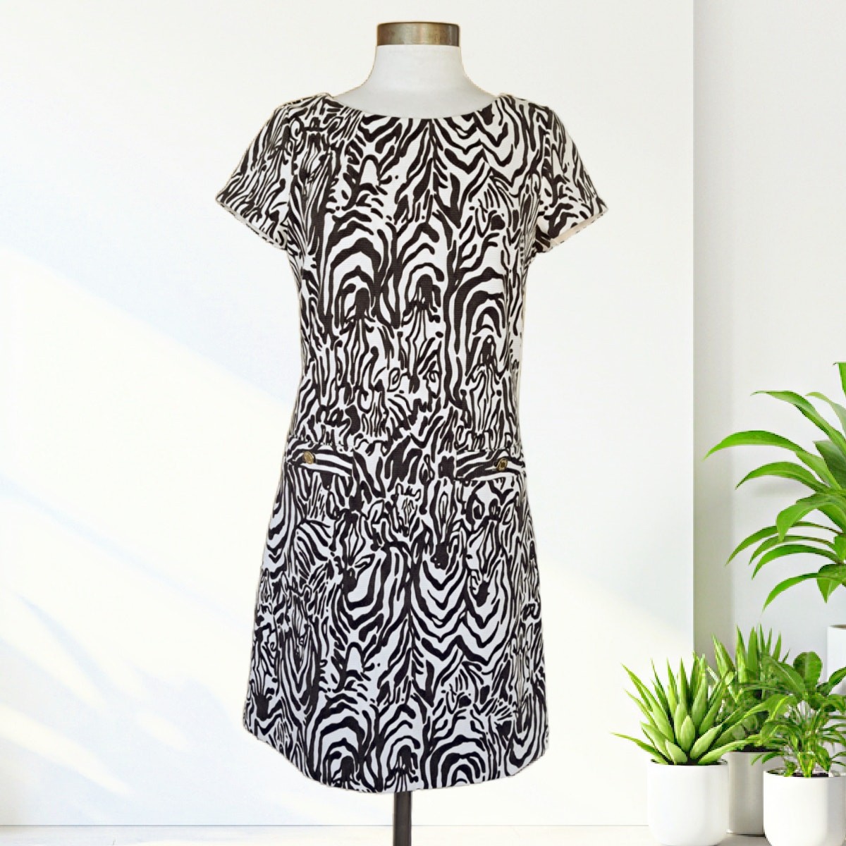 LILLY PULITZER Layton Zebra Shift Dress Medium Brown Zebra Full Entourage Pocket