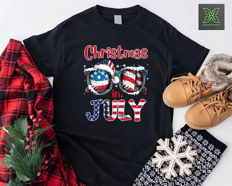 4th Of July Christmas Beach Comfort Tee