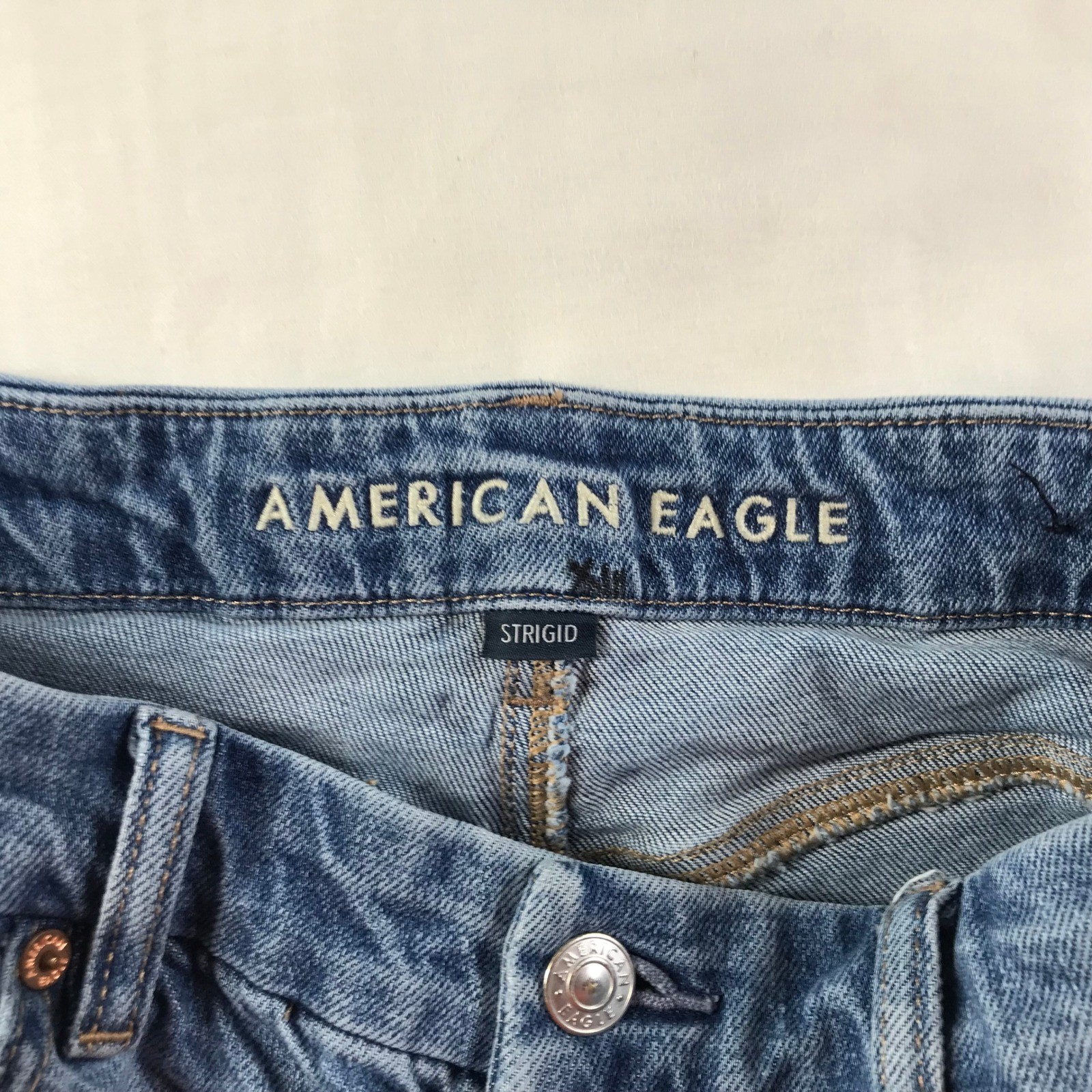 American Eagle Curvy Super High-Rise Baggy Straight Jeans Blue Strigid Size 10