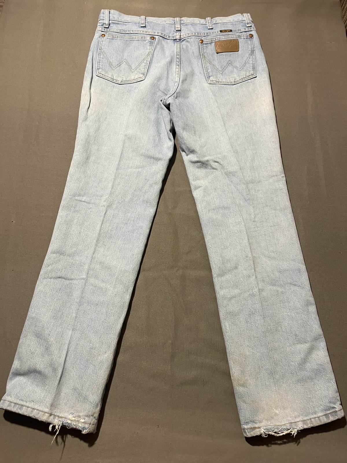 Wrangler 936GBH Cowboy Cut Jeans Mens 34×32 Blue Light Wash Slim Tapered Denim