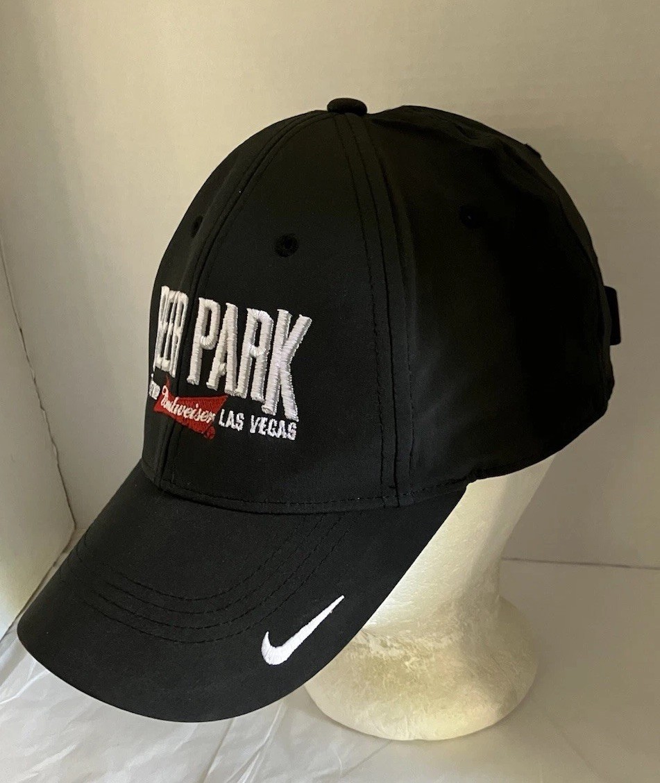 Nike Dri Fit Legacy91 Budweiser BEER PARK Las Vegas Strip Adjustable Black Hat