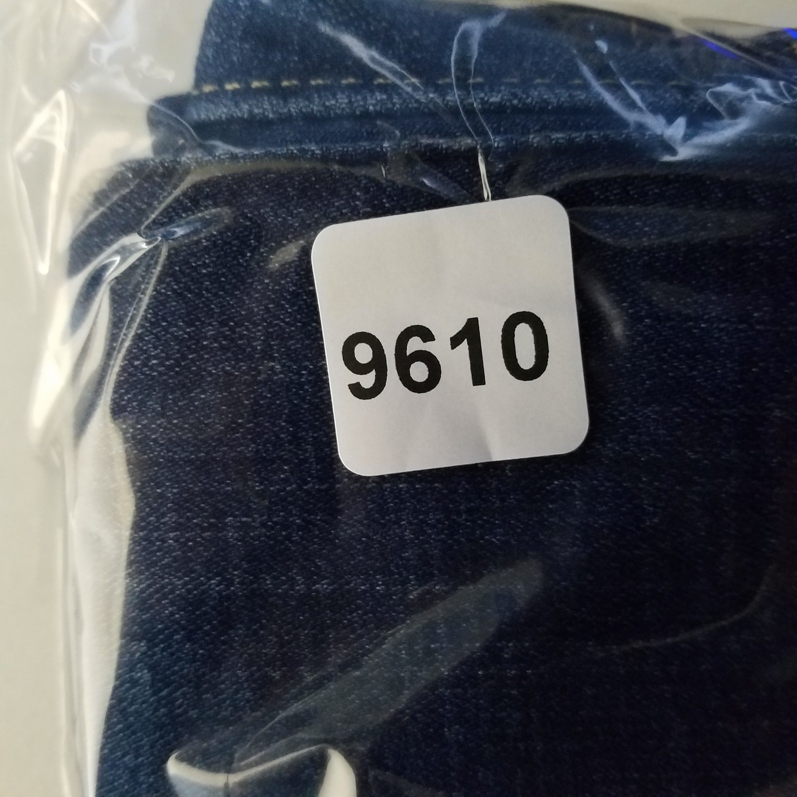 Levis Classic Bootcut Jeans Womens 32 14M Dark Wash Blue Denim Mid Rise