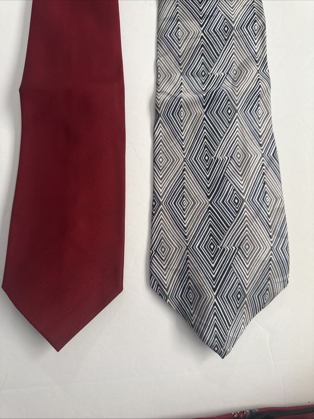 Lot 18 Modern Men’s Neckties • Stripes, Paisley, Novelty, Dress & Office Wear