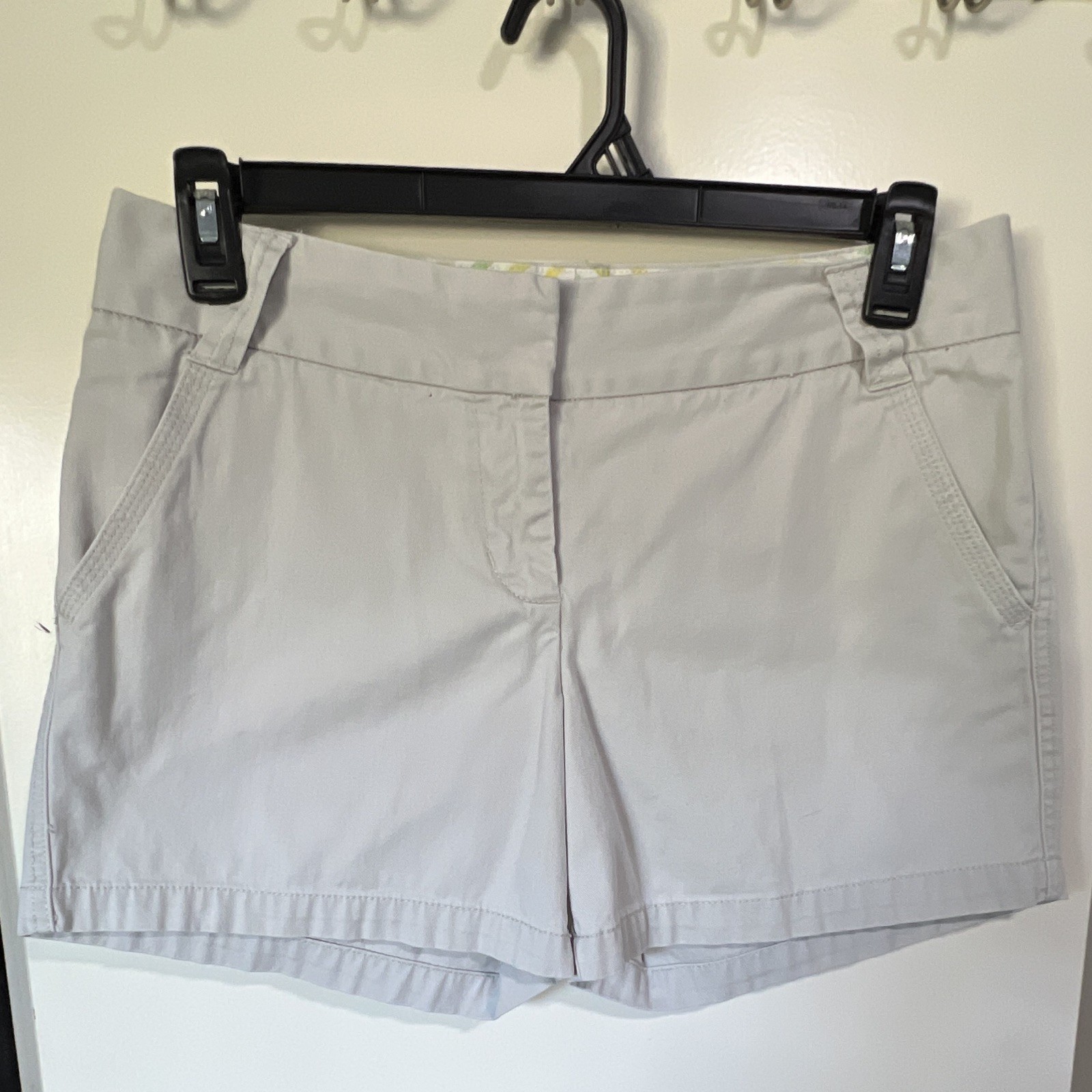 J.CREW Women’s Broken-In Chino Gray Shorts Size 6 Mid Rise Cotton Twill