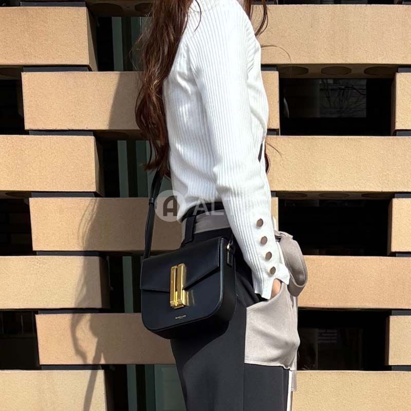 Spring Summer 2025 Arrival DEMELLIER N114 SMALL VANCOUVER Leather Bag Shoulder B