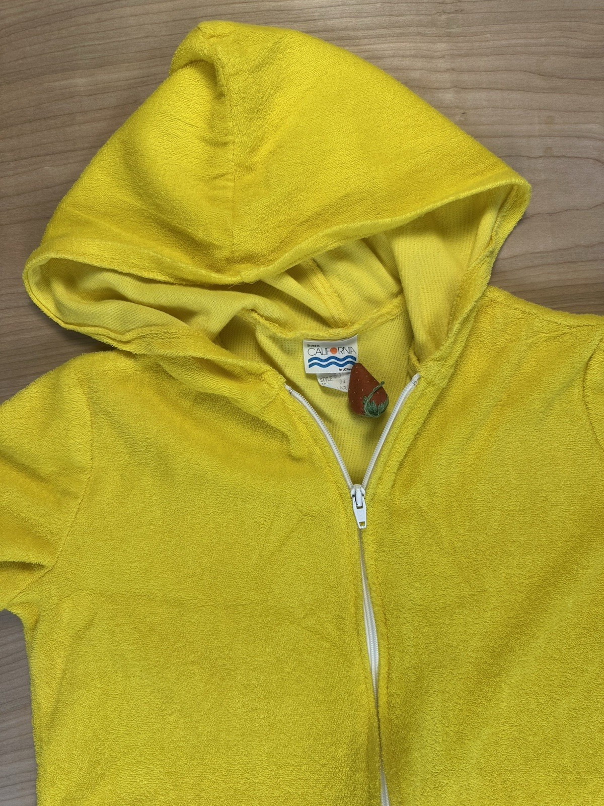 vintage 80’s JC PENNY california YELLOW TERRY CLOTH BEACH COVERUP large HOOD