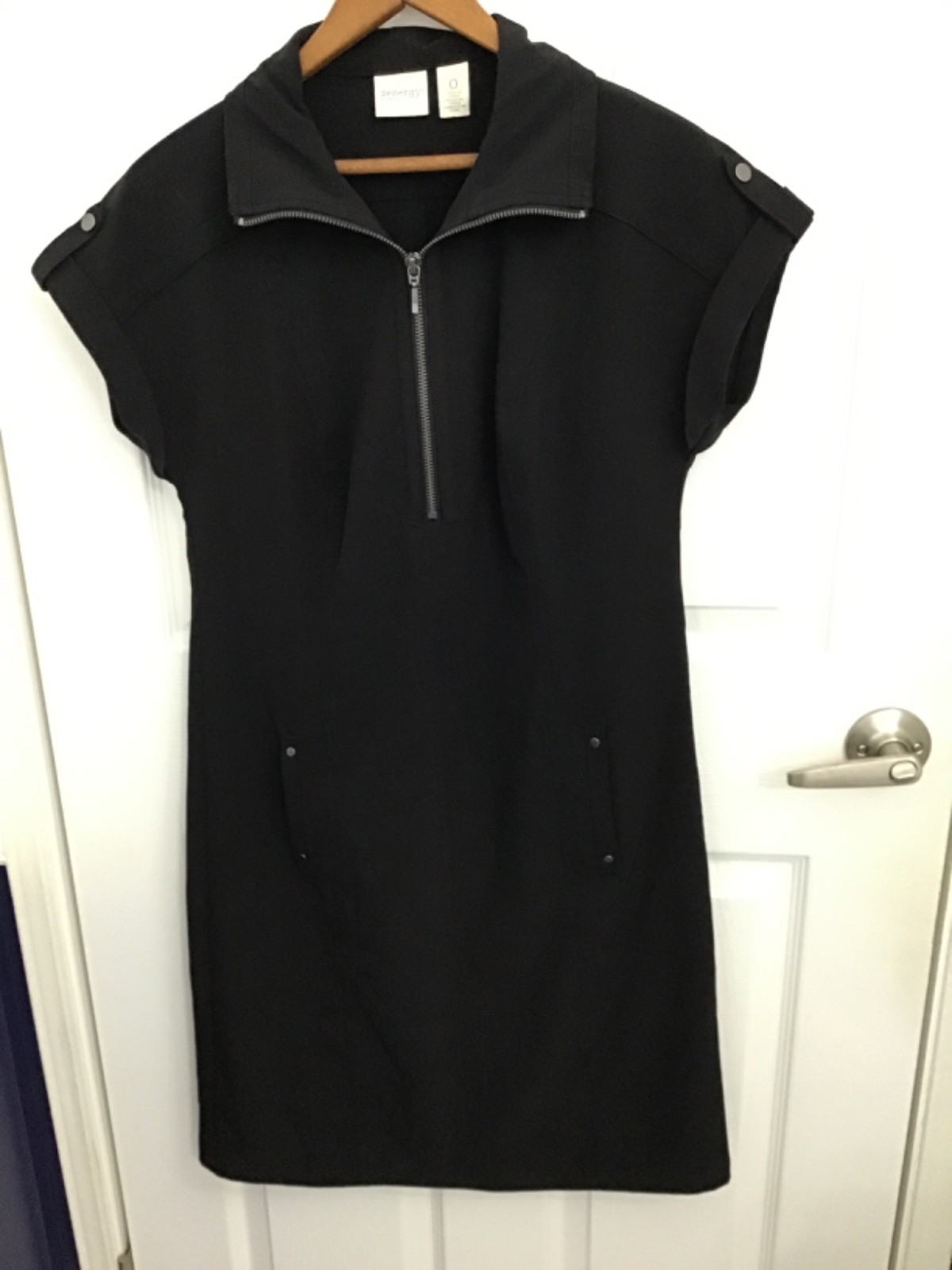 Zenergy By Chico’s 0 Women’s Black 1.4 Zip S/S Causal Dress Small/4