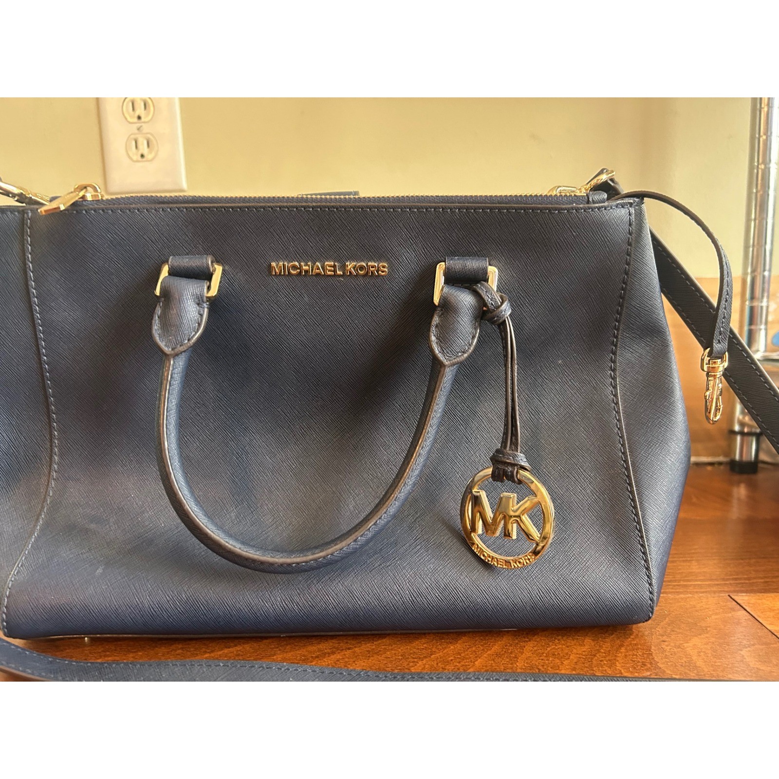 Michael Kors Savannah Navy Blue Saffiano Leather Satchel Crossbody Bag Gold Tone