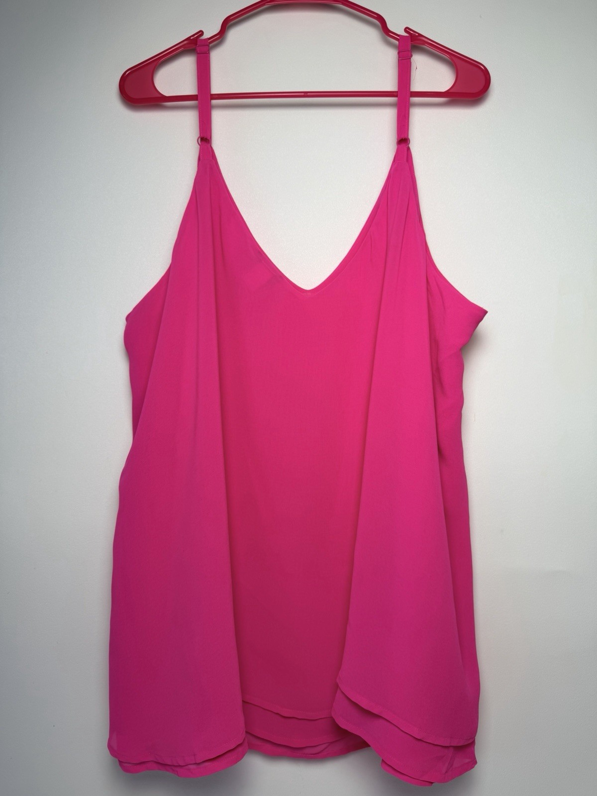 Torrid Plus Hot Pink Chiffon Sophie Swing Cami Top Women size 3X Comfy Flowy