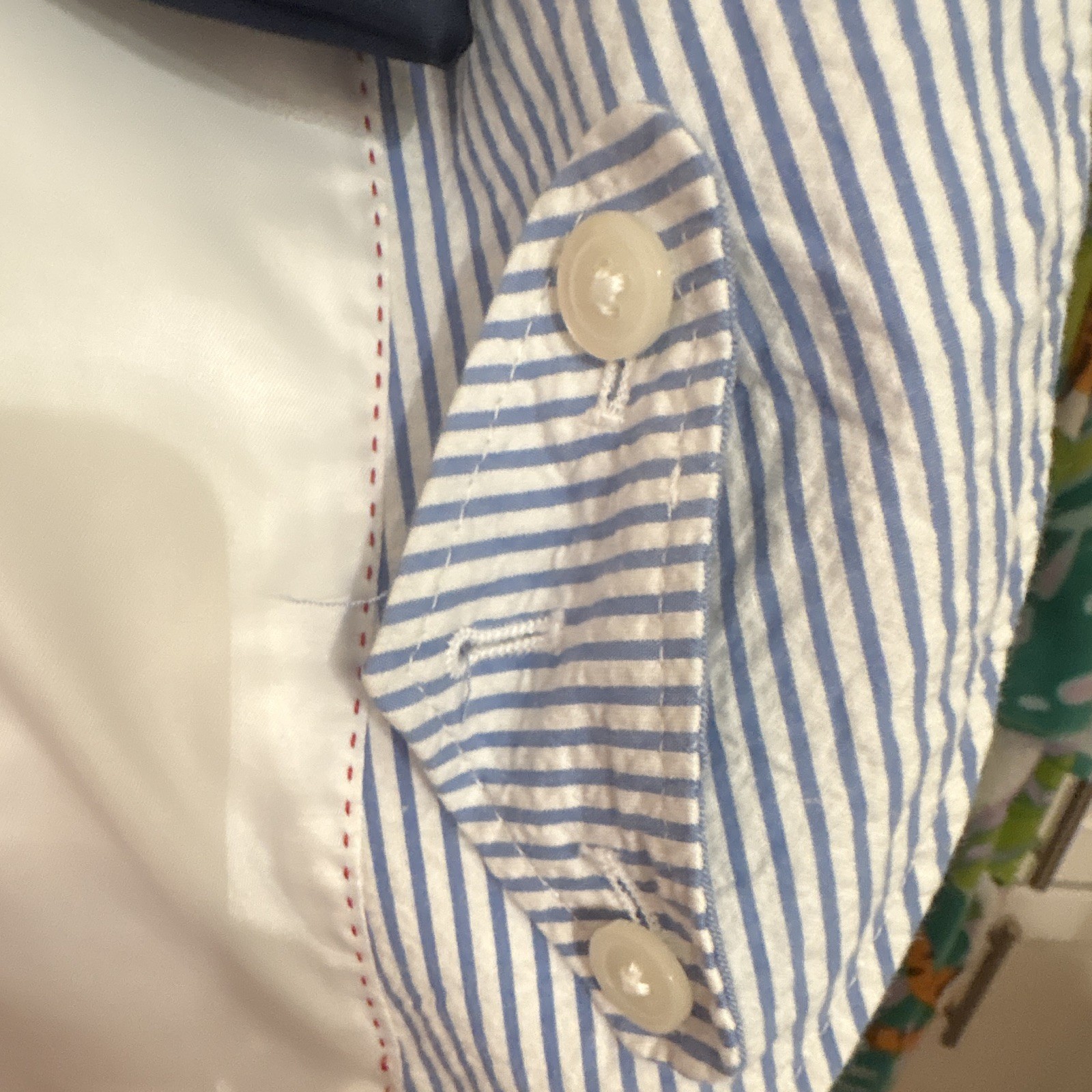 Cremieux Seersucker Pinstripe Jacket Size L. Excellent Condition.