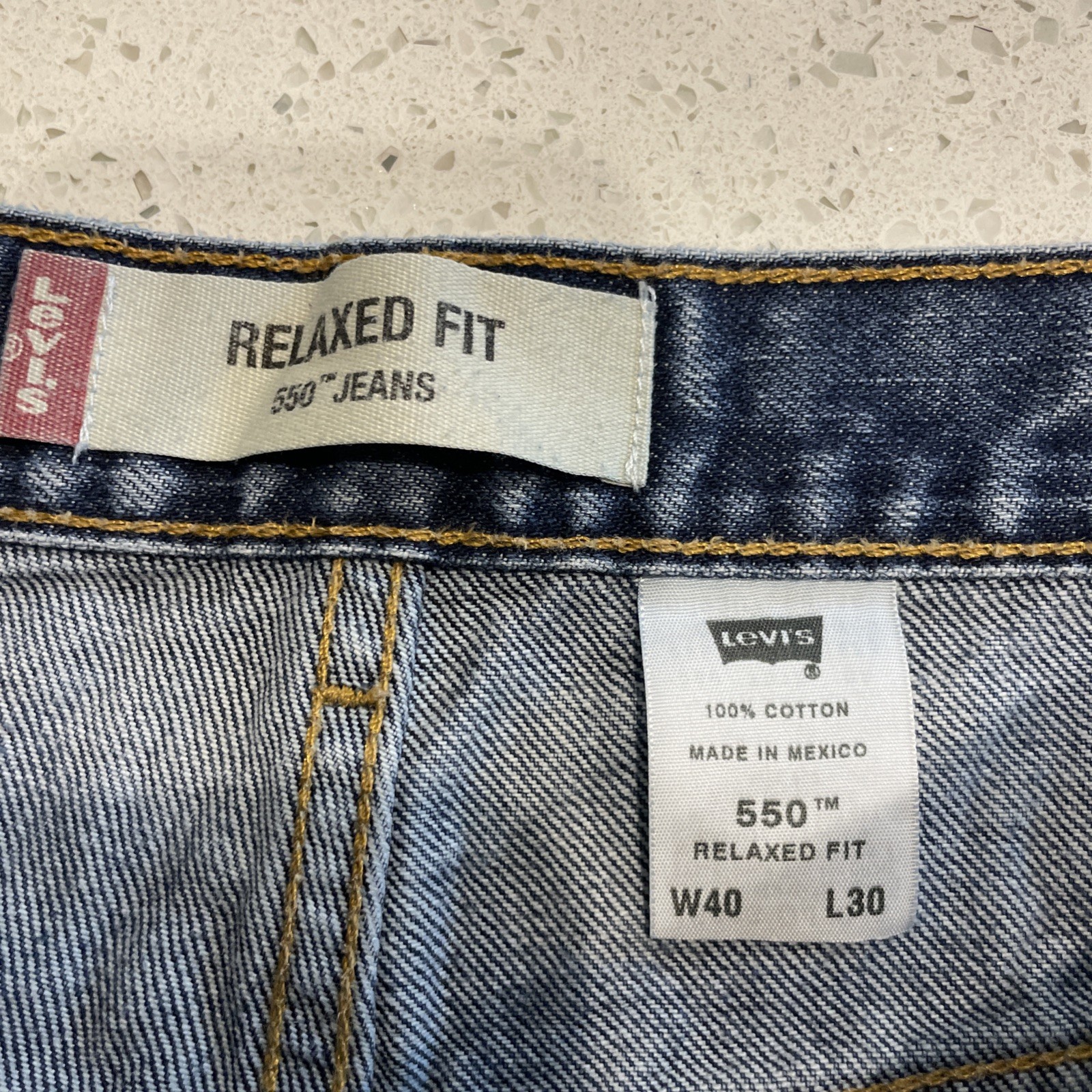 Vintage Y2K Levi’s 550 Mens 40/30 Relaxed Fit Jeans Red Tab 04/2003 Mexico