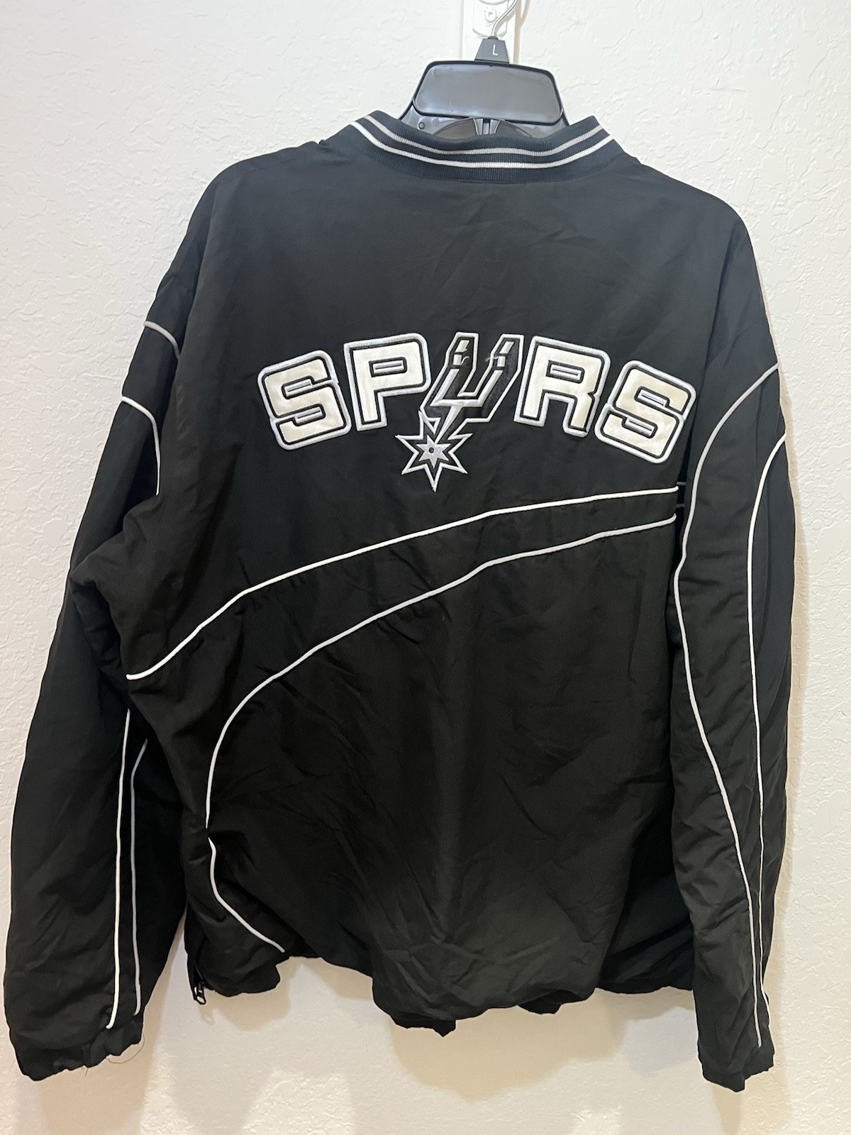 San Antonio Spurs Men’s Pullover Jacket NBA Brand Size Large