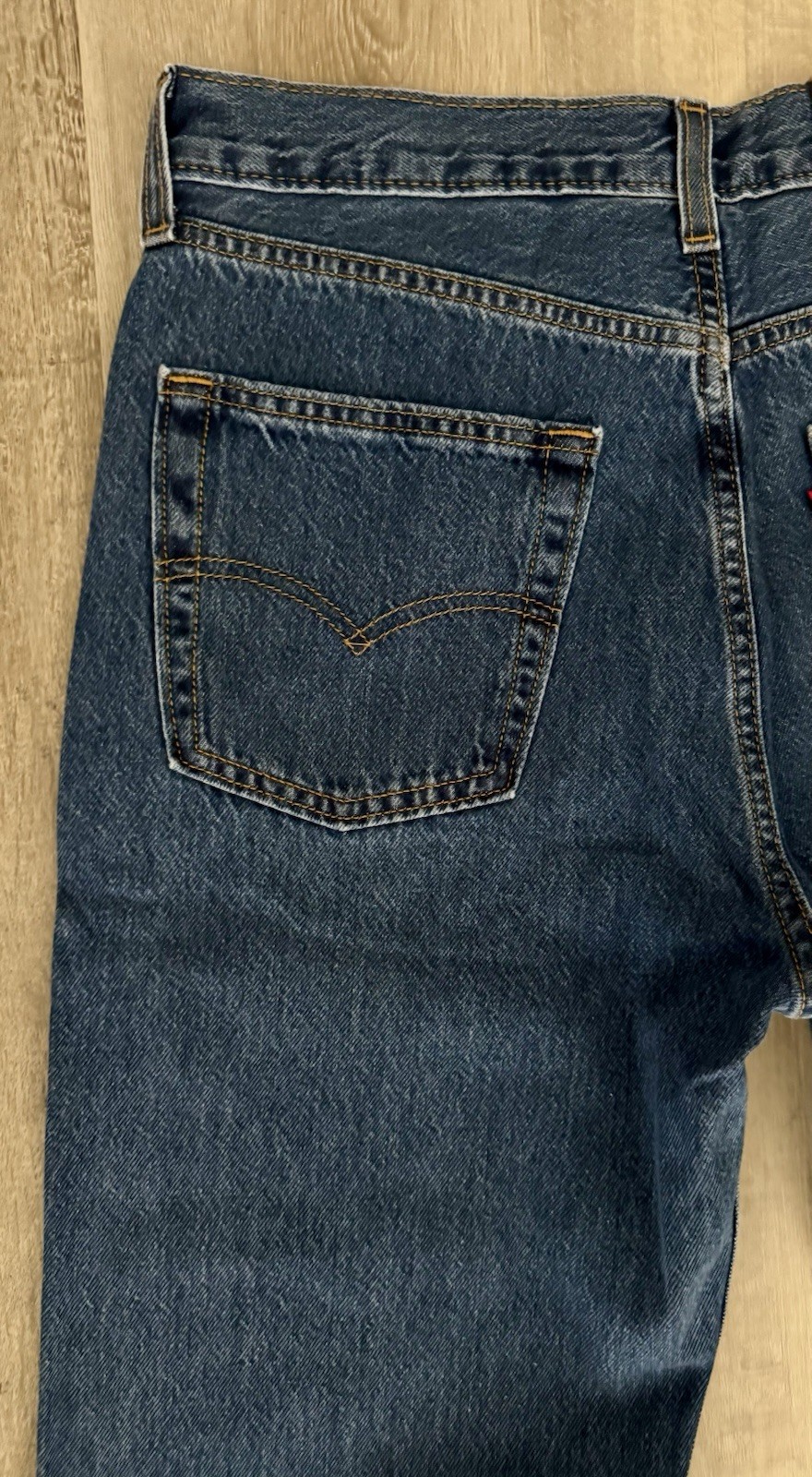 Levi’s 565 ’97 Loose Straight Leg Jeans Men Size 33 X 32 Blue Distressed Wash