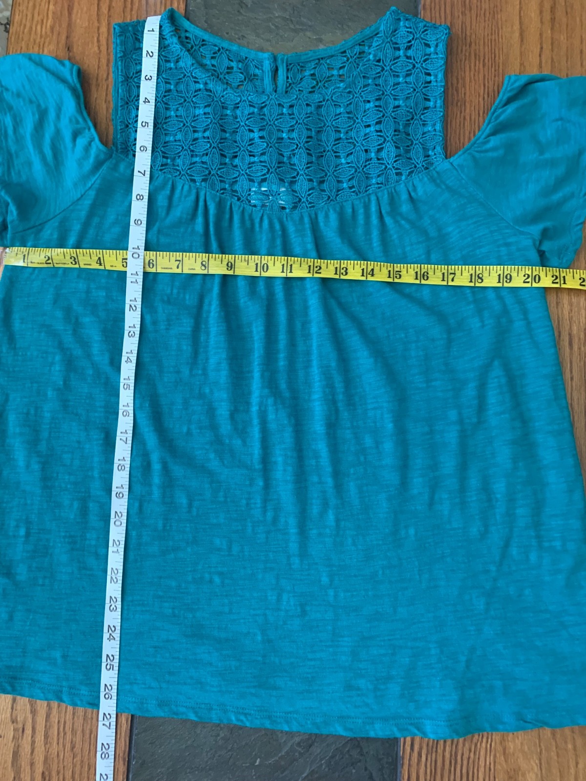 Old navy teal green cold shoulder lace top size large