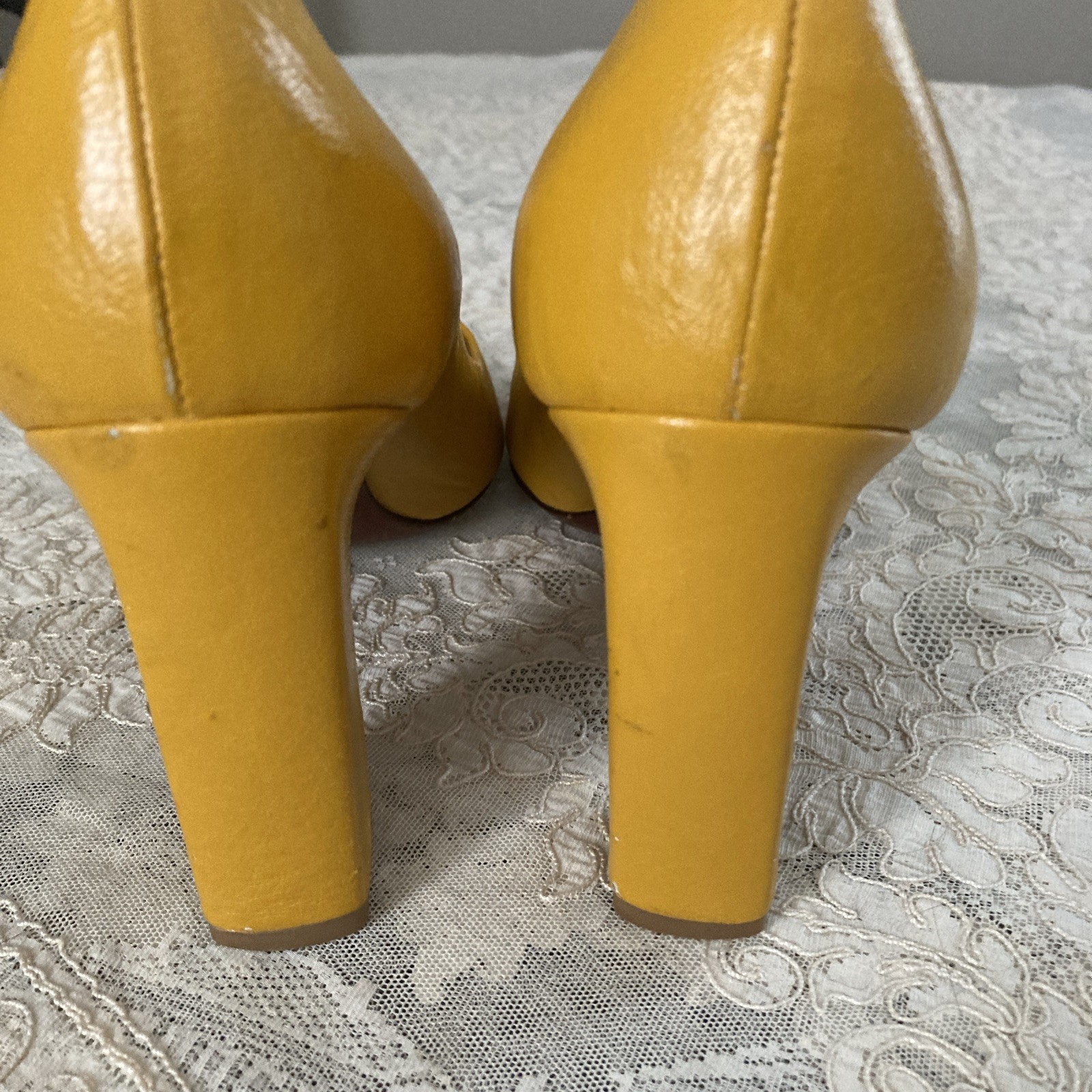 VINTAGE Lanvin Ete 2008 Yellow Patent Leather Metallic Peep Toe Pumps Sz 38 / 7