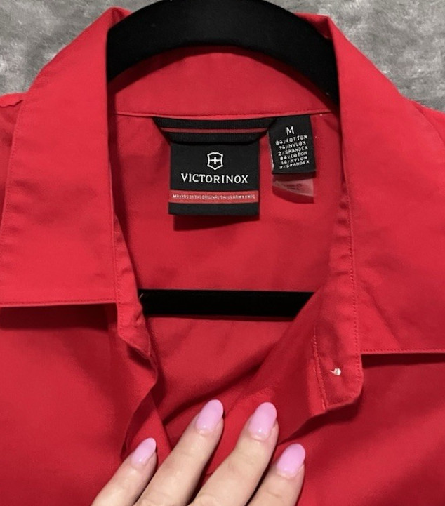 Victorinox Womens SZ Medium Red Long Sleeve Button Up Shirt Swiss Army