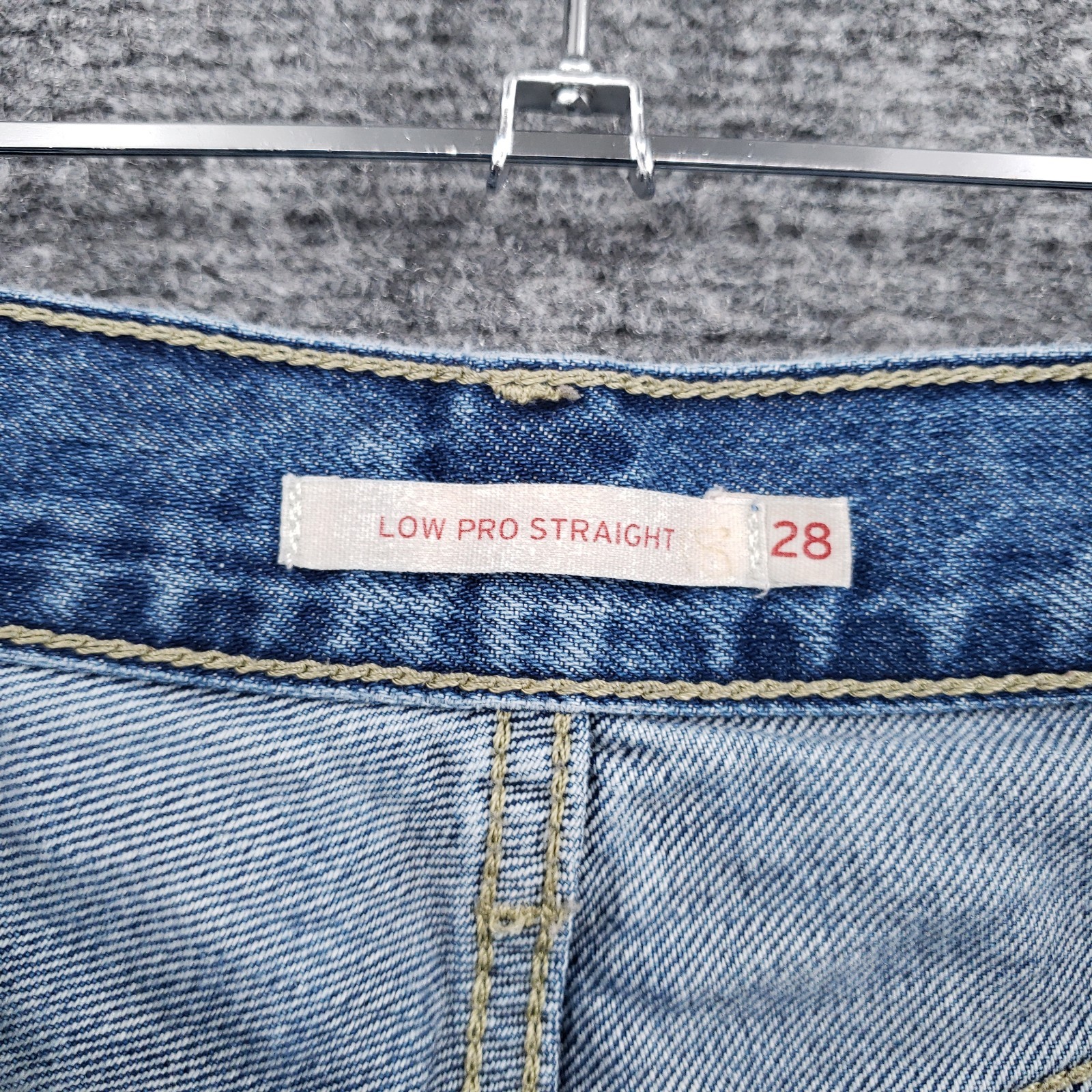 Levi’s Low Pro Straight Leg Jeans Womens 28 Blue Distressed Rip Knee Denim