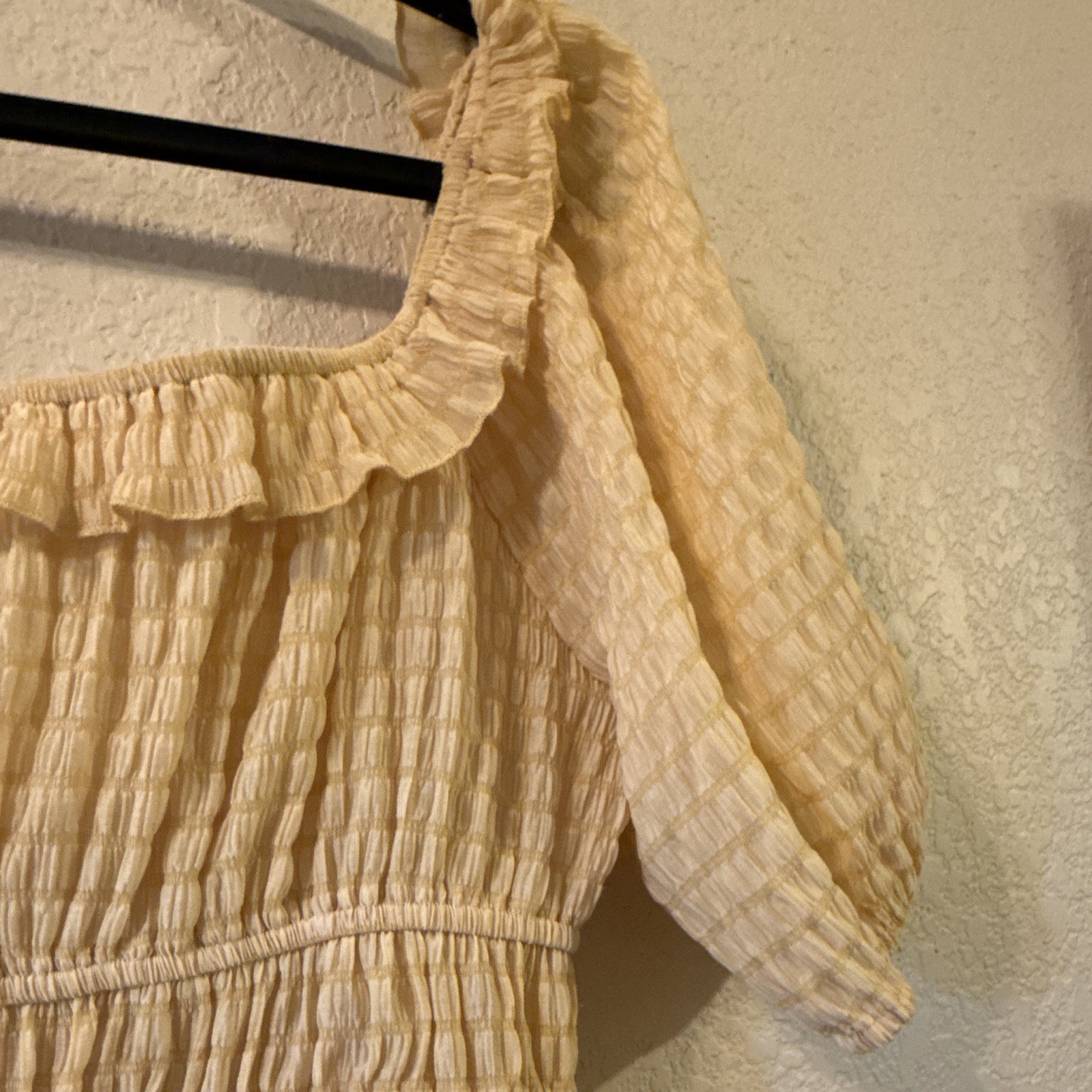 Lush Yellow Solid Blouse Puff Short Sleeve Square Neck Ruffle Stretch Size M