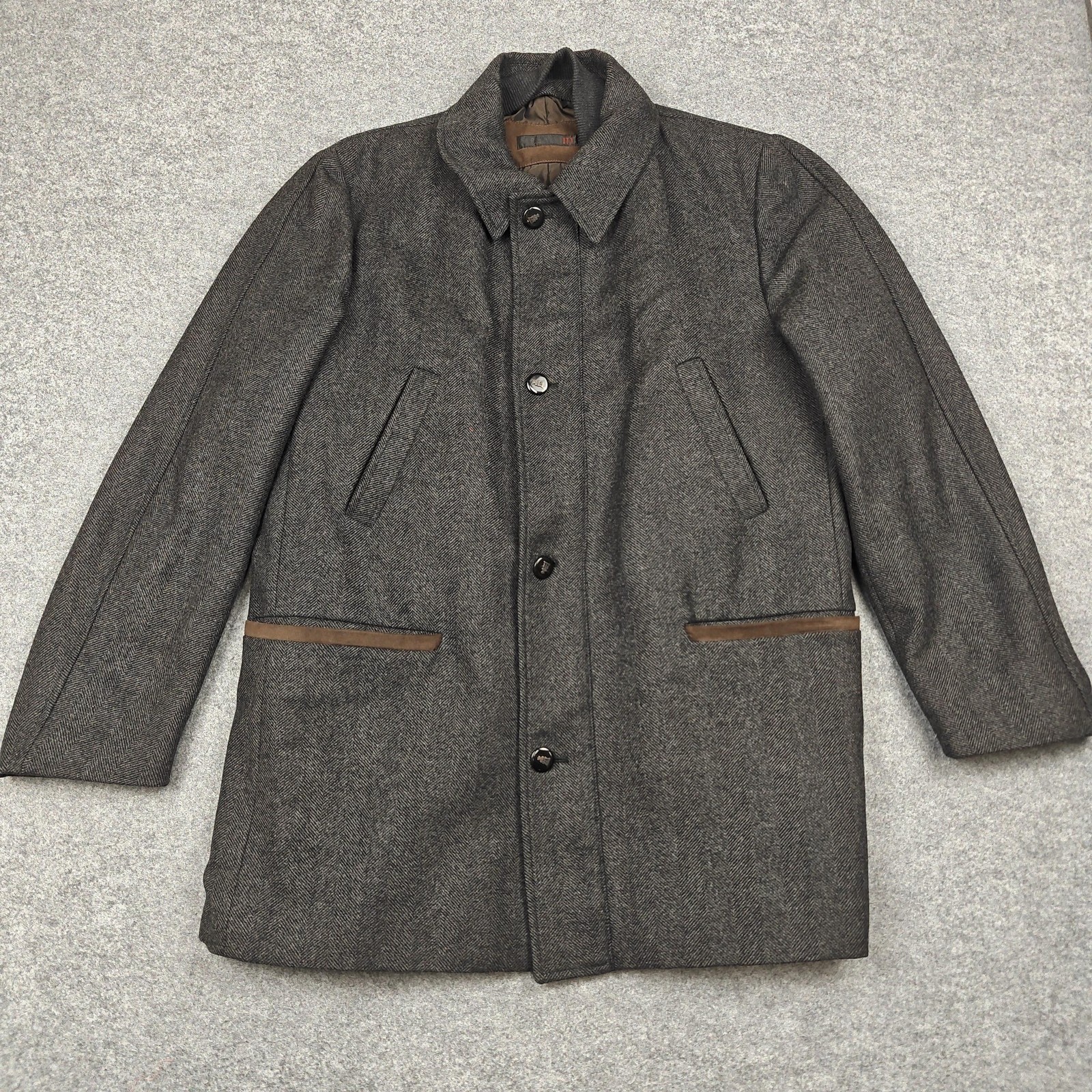 Corneliani ID Coat Mens 54R Gray Jacket Blazer Virgin Wool Herringbone Italy