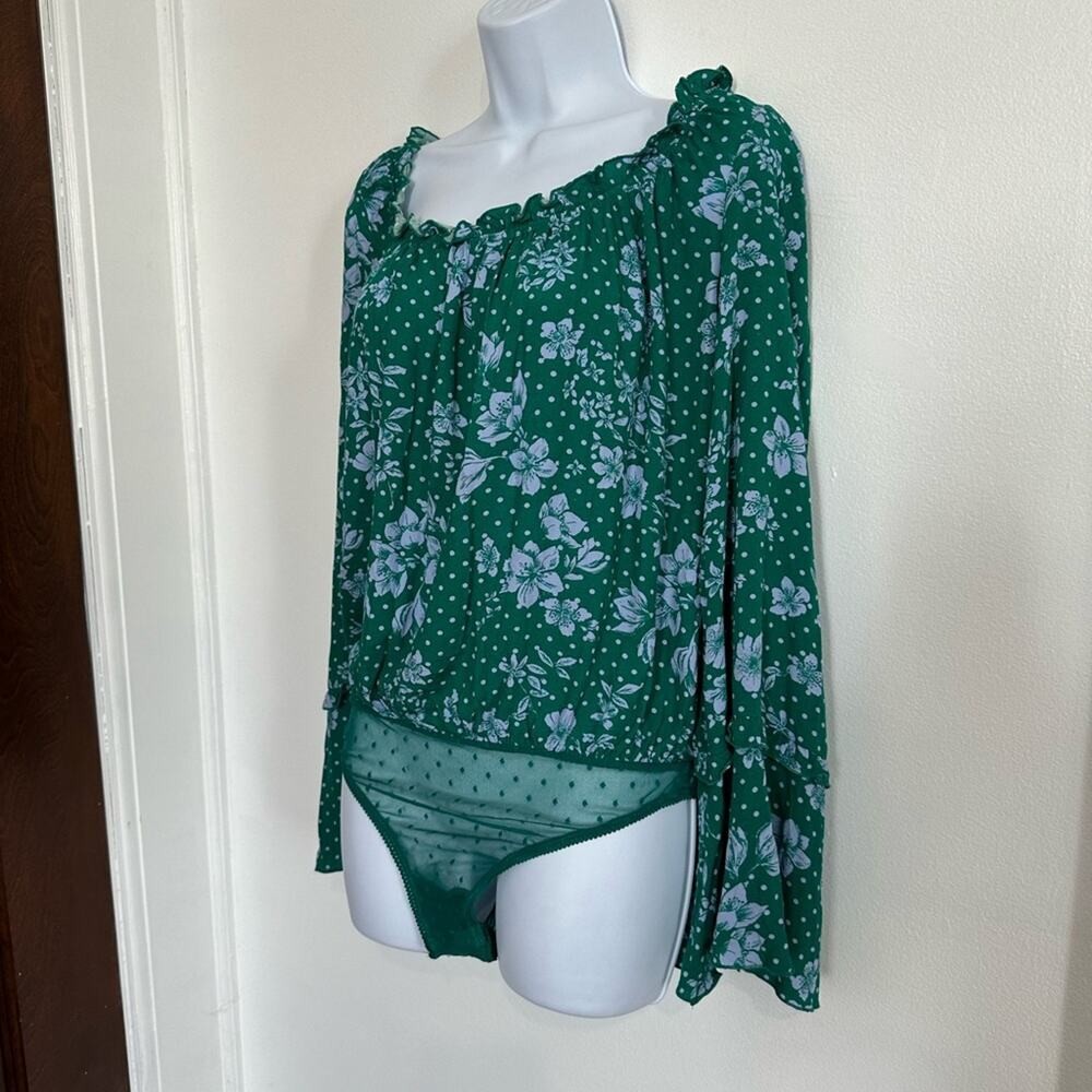 Free People One On One Date Green Floral Print Long Sleeve Bodysuit Size Small