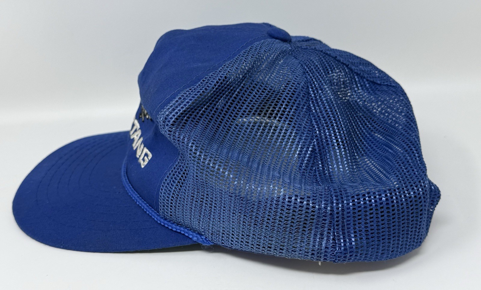 Ford Mustang Trucker Hat Cap Mesh Adults One Size CV Synthetic Vintage *READ*