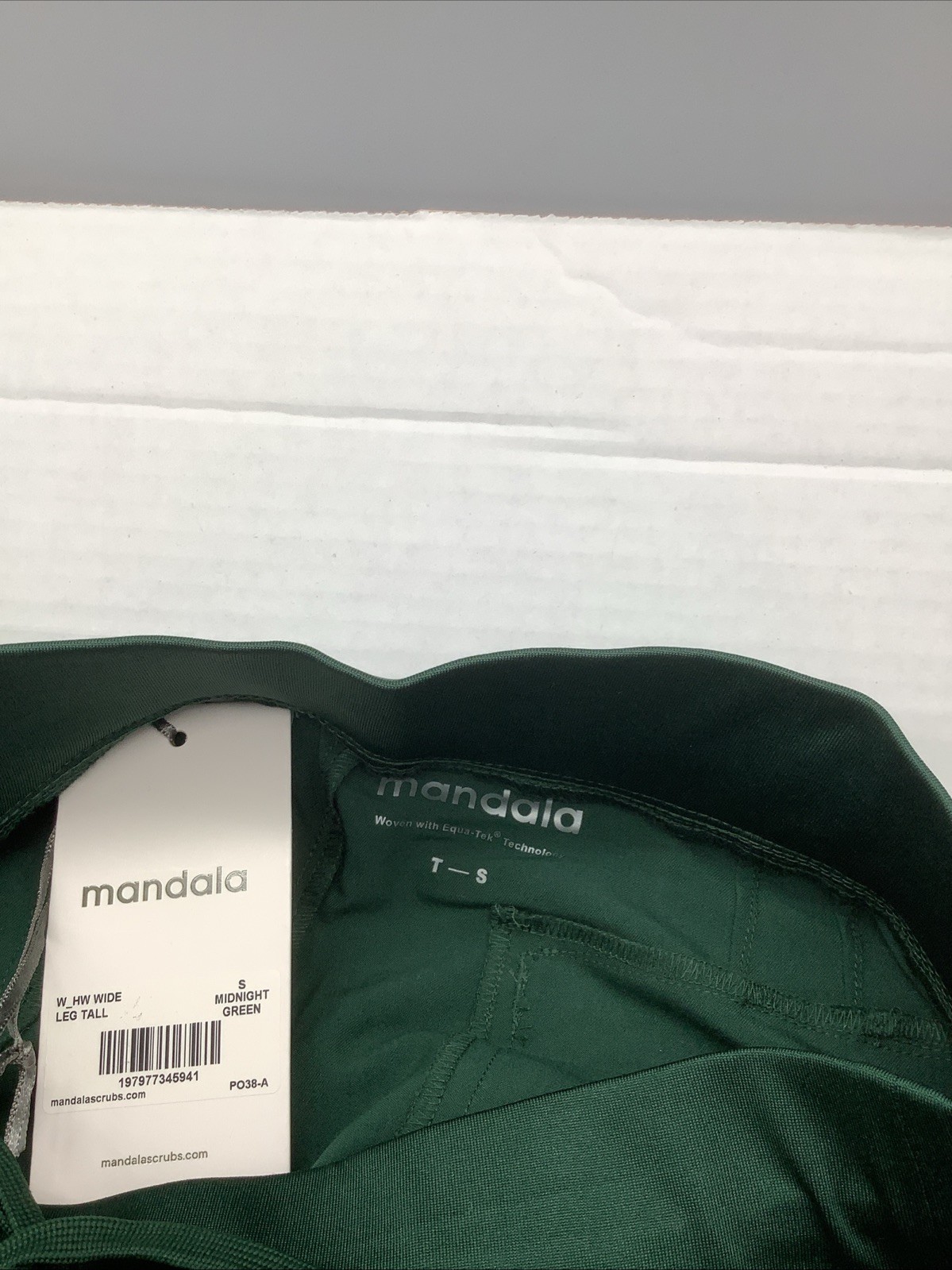 Mandala Scrubs Women High Waist Pants Wide Leg Sz Tall Small Midnight Green NWT