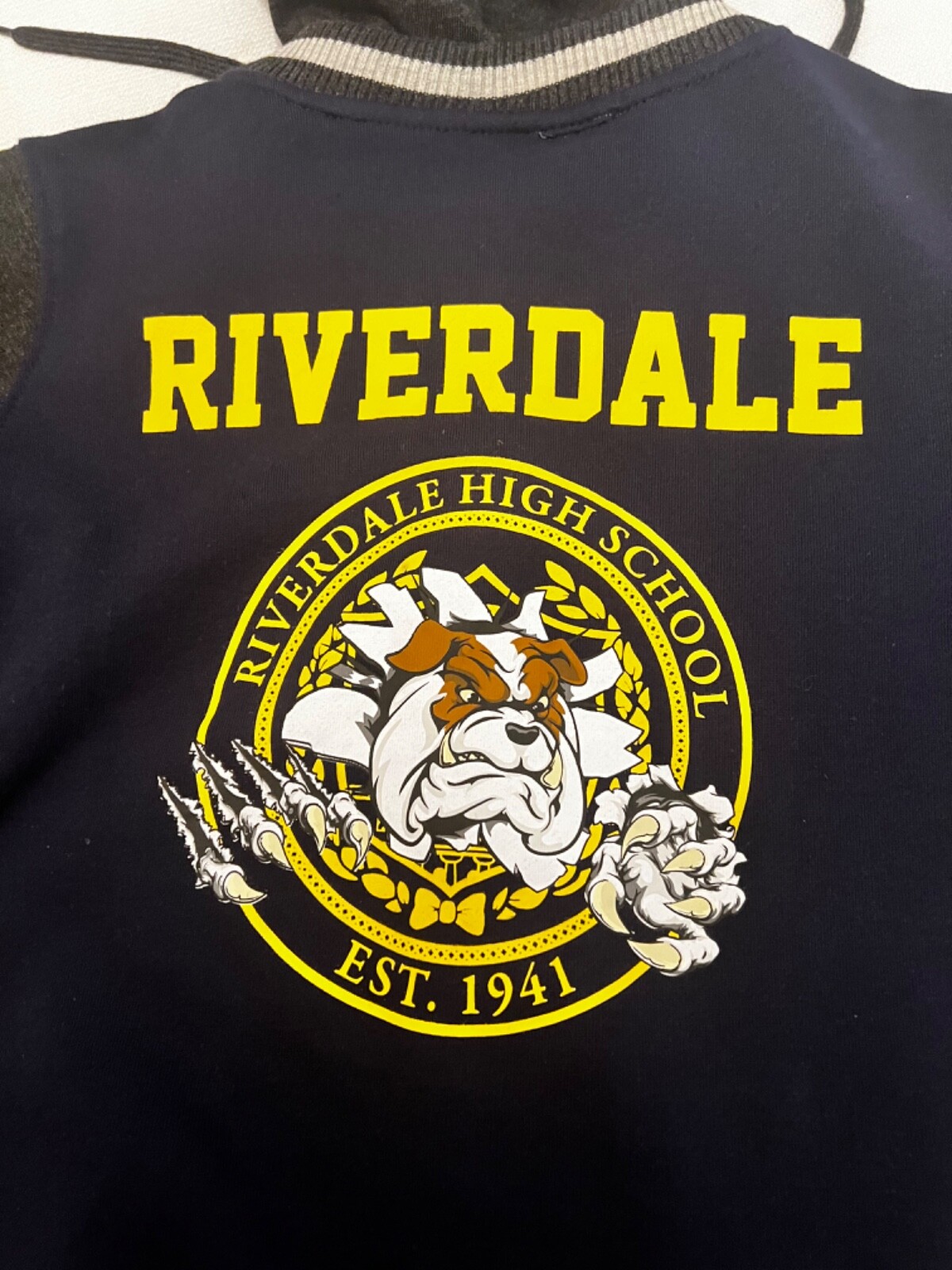 ARCHIES CARTOON COMIC RIVERDALE VARSITY JACKET PRE-OWNED Cosplay MEDIUM