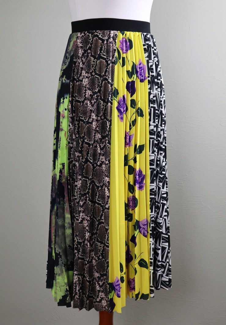 ZERO DEGREES CELSIUS New York NWT Multi Patchwork Pleated Midi Skirt Size XS