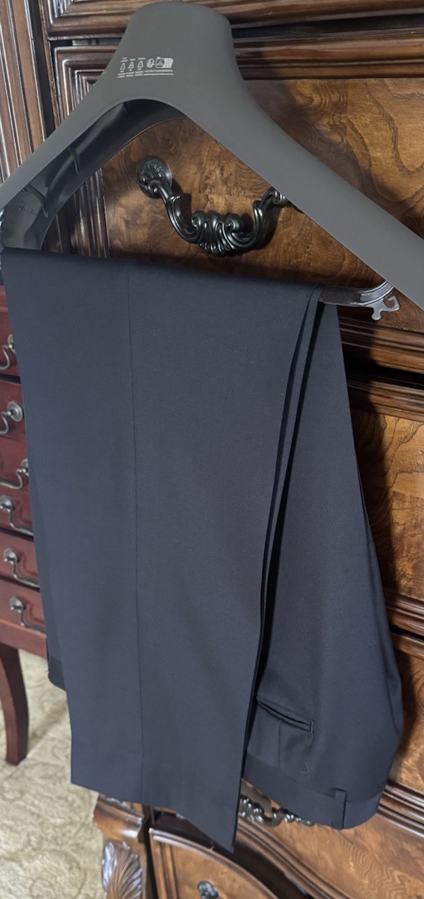 Canali Solid Wool Black Suit Size US 46R / EU 58 MSRP $2295