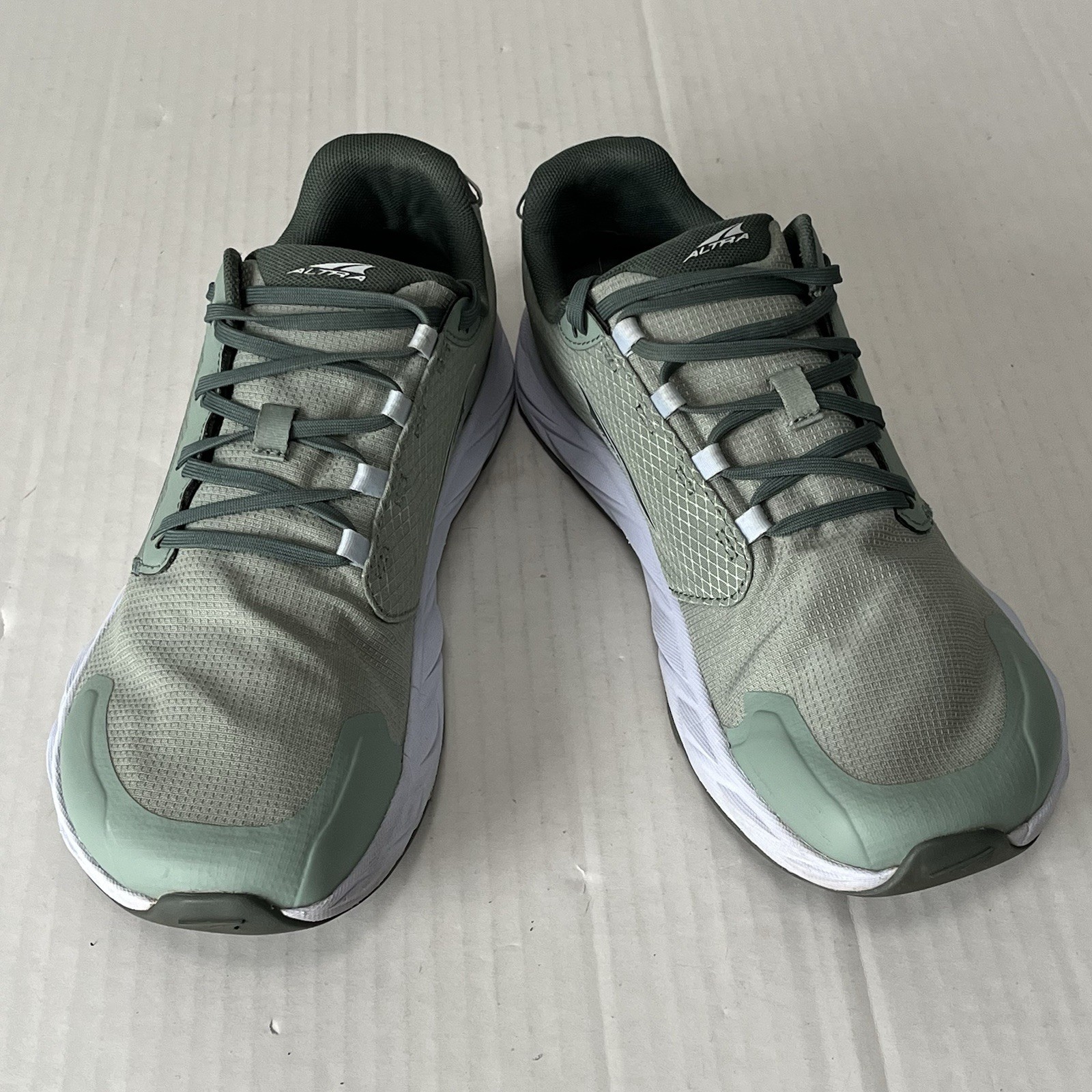 Altra Shoes Womens 10.5 Green/White Superior 6 Trail Running Lightweight Outdoor