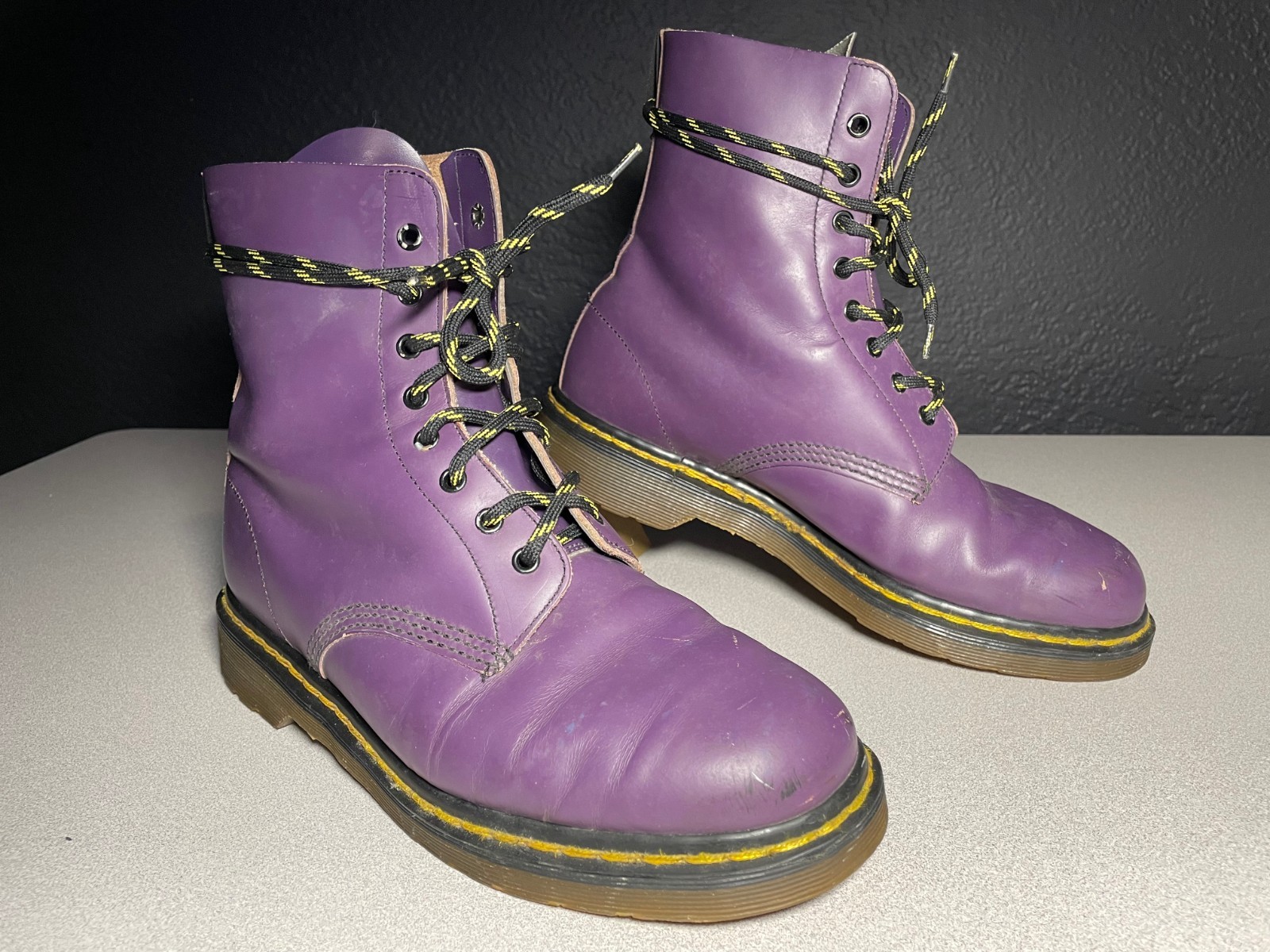 dr martens 1460 8 eyelet purple leather boots made in england men’s 8 RARE
