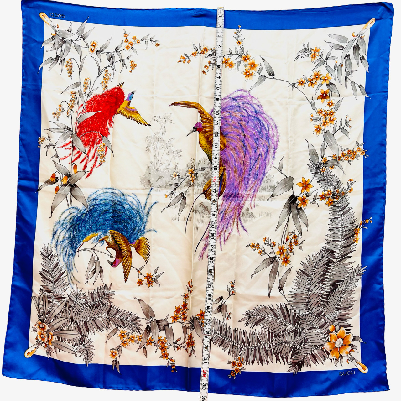 Beautiful Birds Paradise Gucci 100% Silk Satin Scarf 34″ Ivery Blue (45)