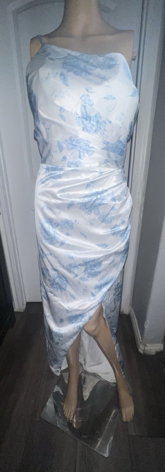 A.W. Bridal Size 14 White/Blue Floral Sleeveless Formal Maxi Bridesmaid Dress