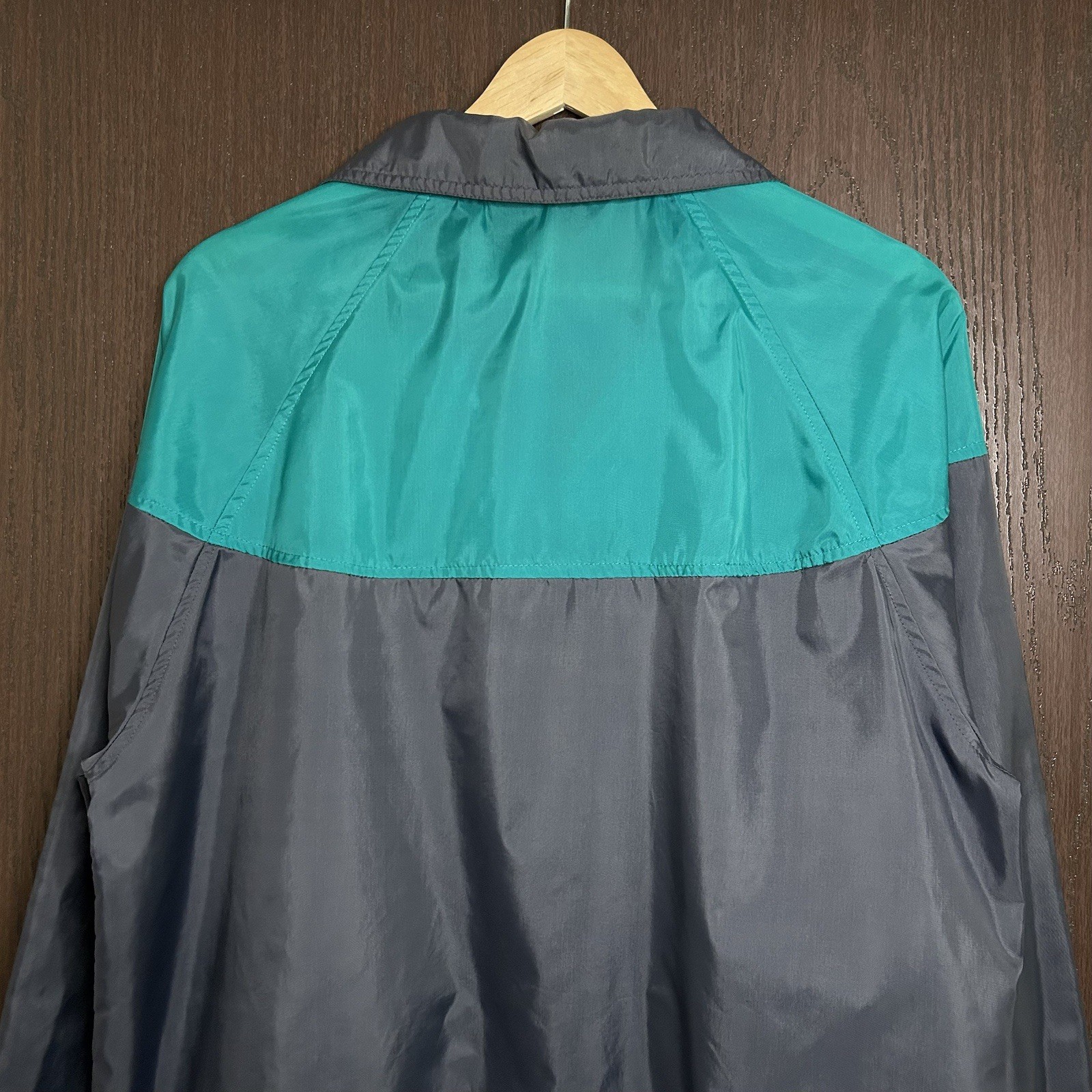 Vintage 80s Columbia Color Block Windbreaker Jacket Mens Medium Nylon Teal Grey