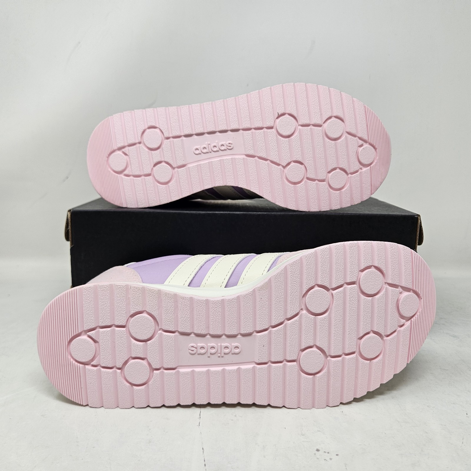 Adidas Run 70s 2.0 Kids ‘Lilac/White/Pink’ / JS2306 / Youth Size 6.5 – 7.5 Wmns